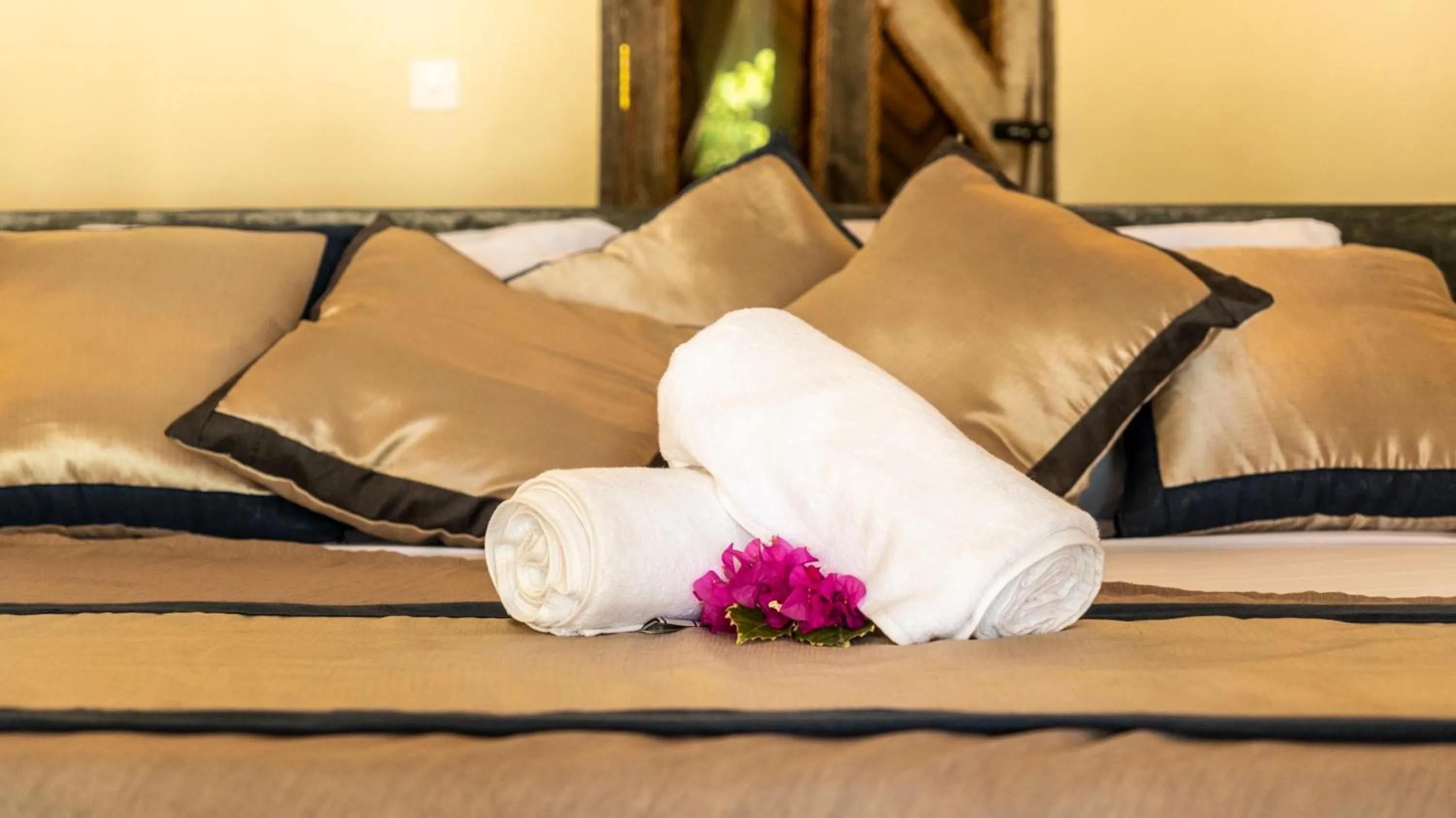 Bed in Kinazi Upepo Beach Eco Sport Resort