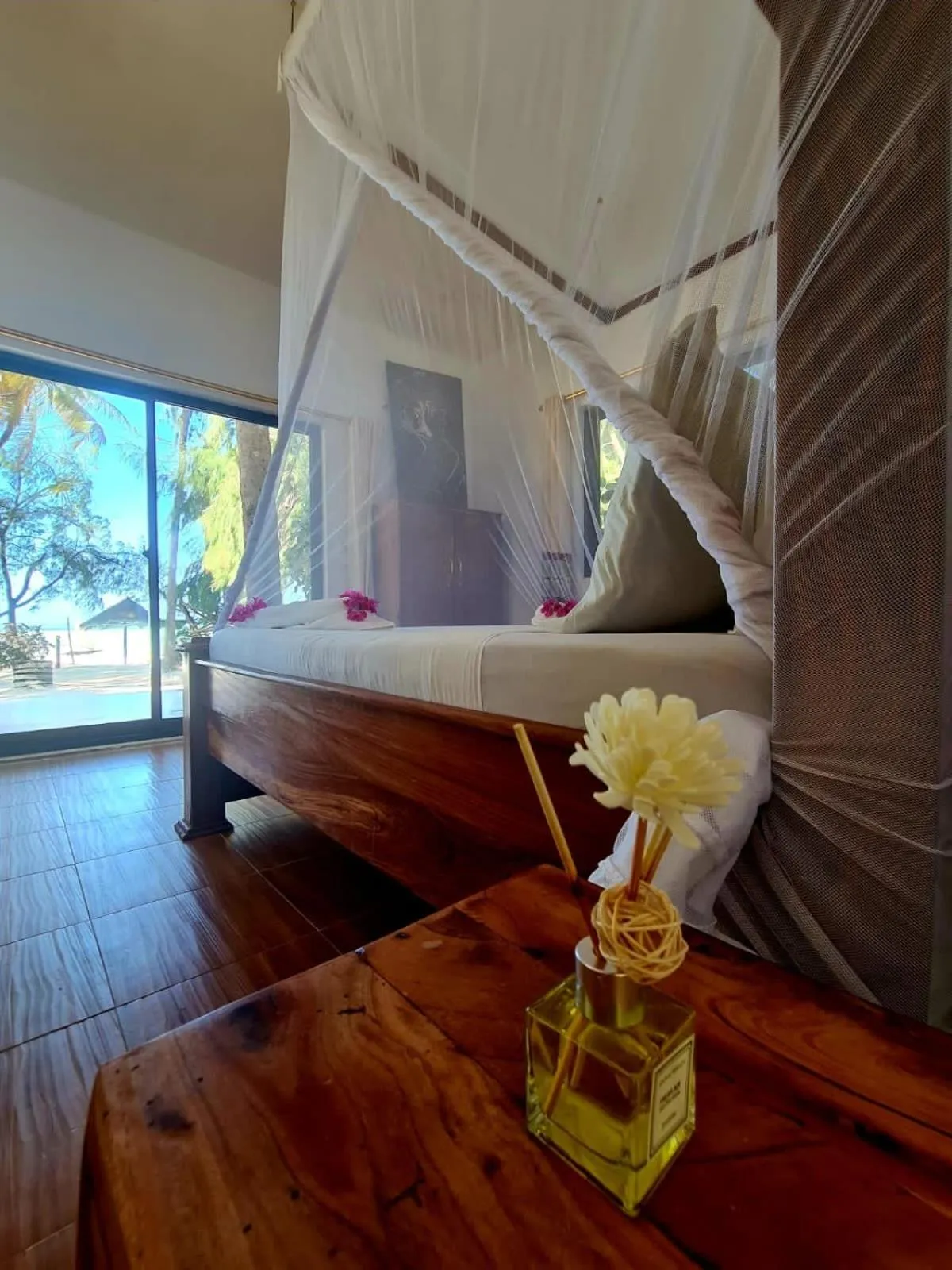 Bed in Kinazi Upepo Beach Eco Sport Resort