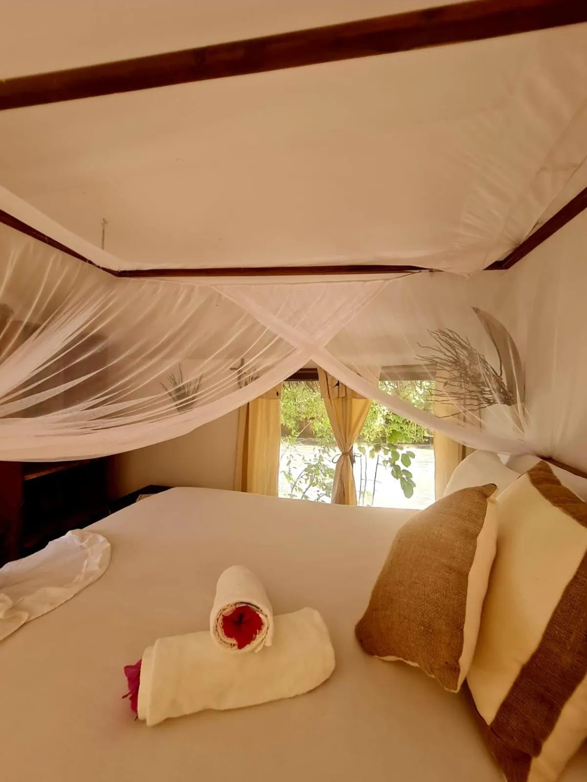 Bed in Kinazi Upepo Beach Eco Sport Resort