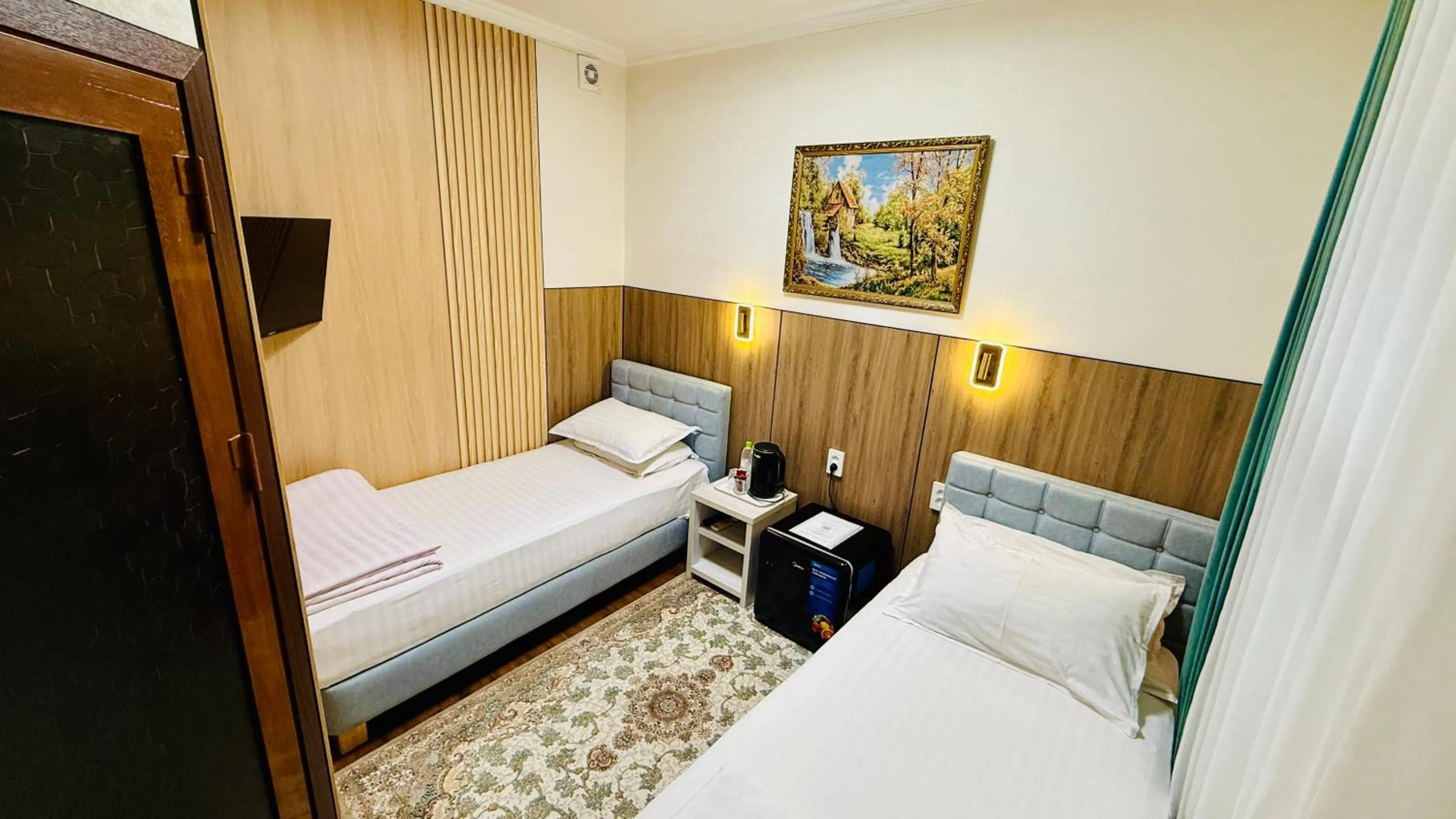 Bed in Samarkand Travel