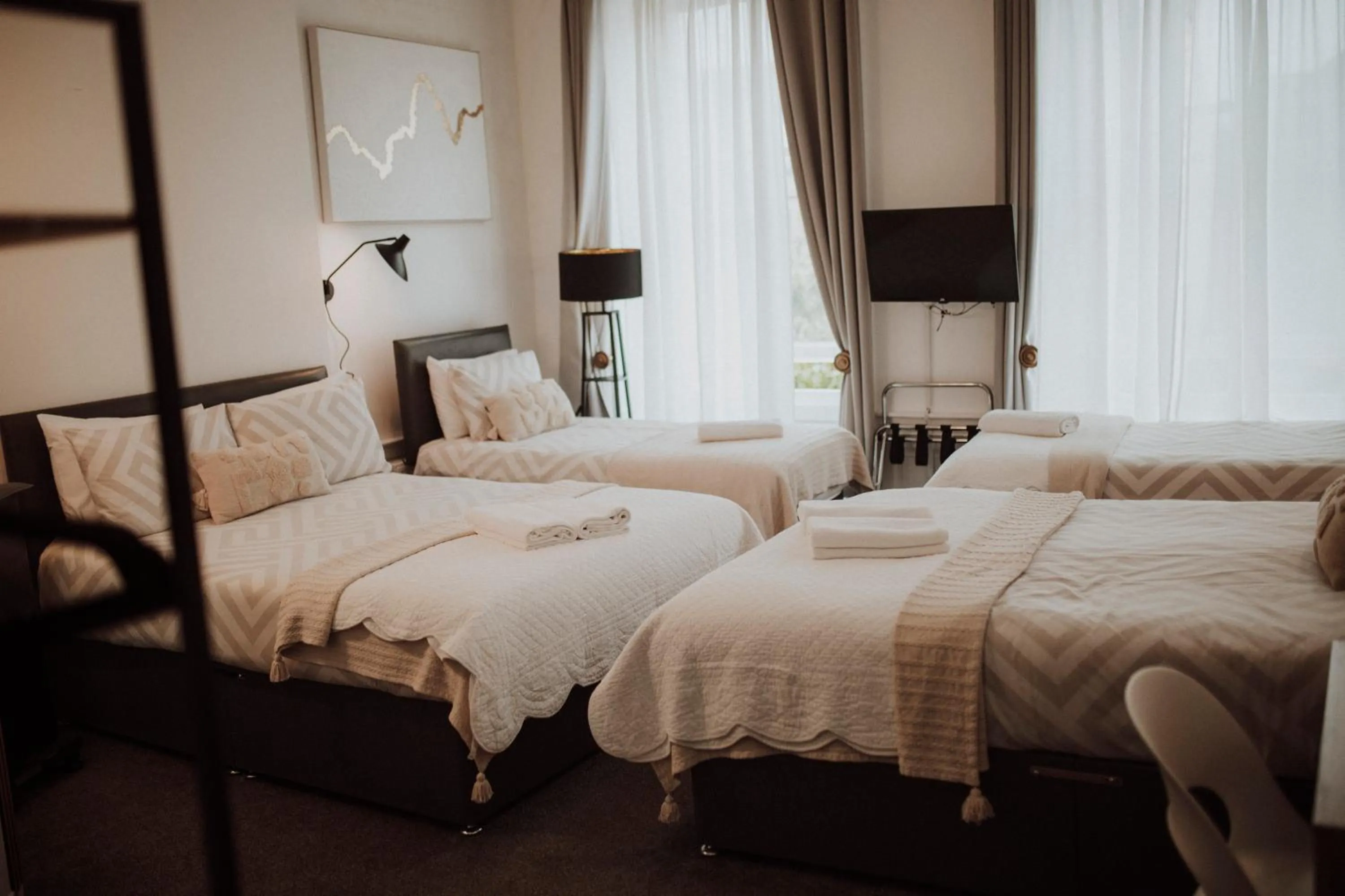 Photo of the whole room, Bed in 16 Pilrig Guest House