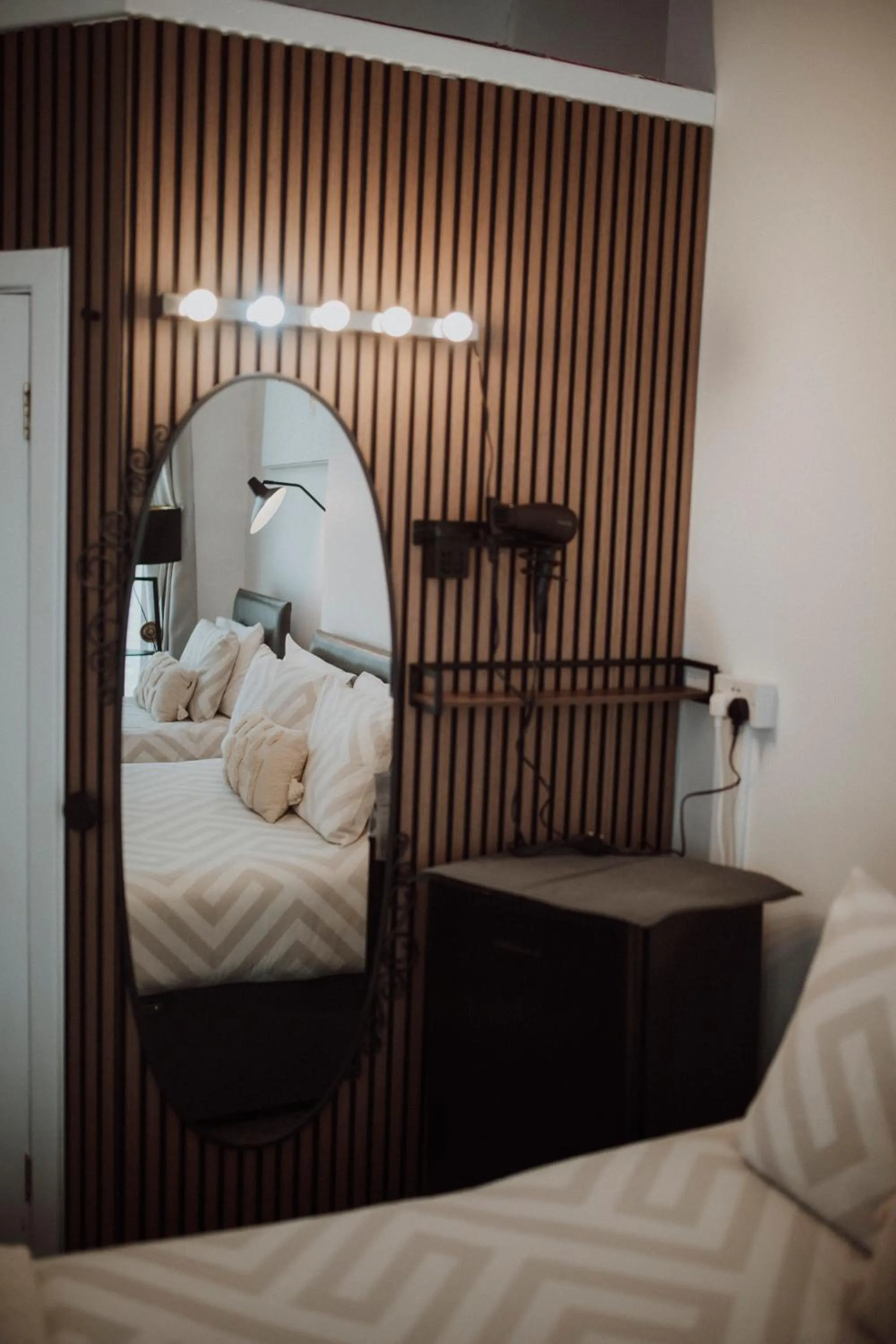 Photo of the whole room, Bed in 16 Pilrig Guest House