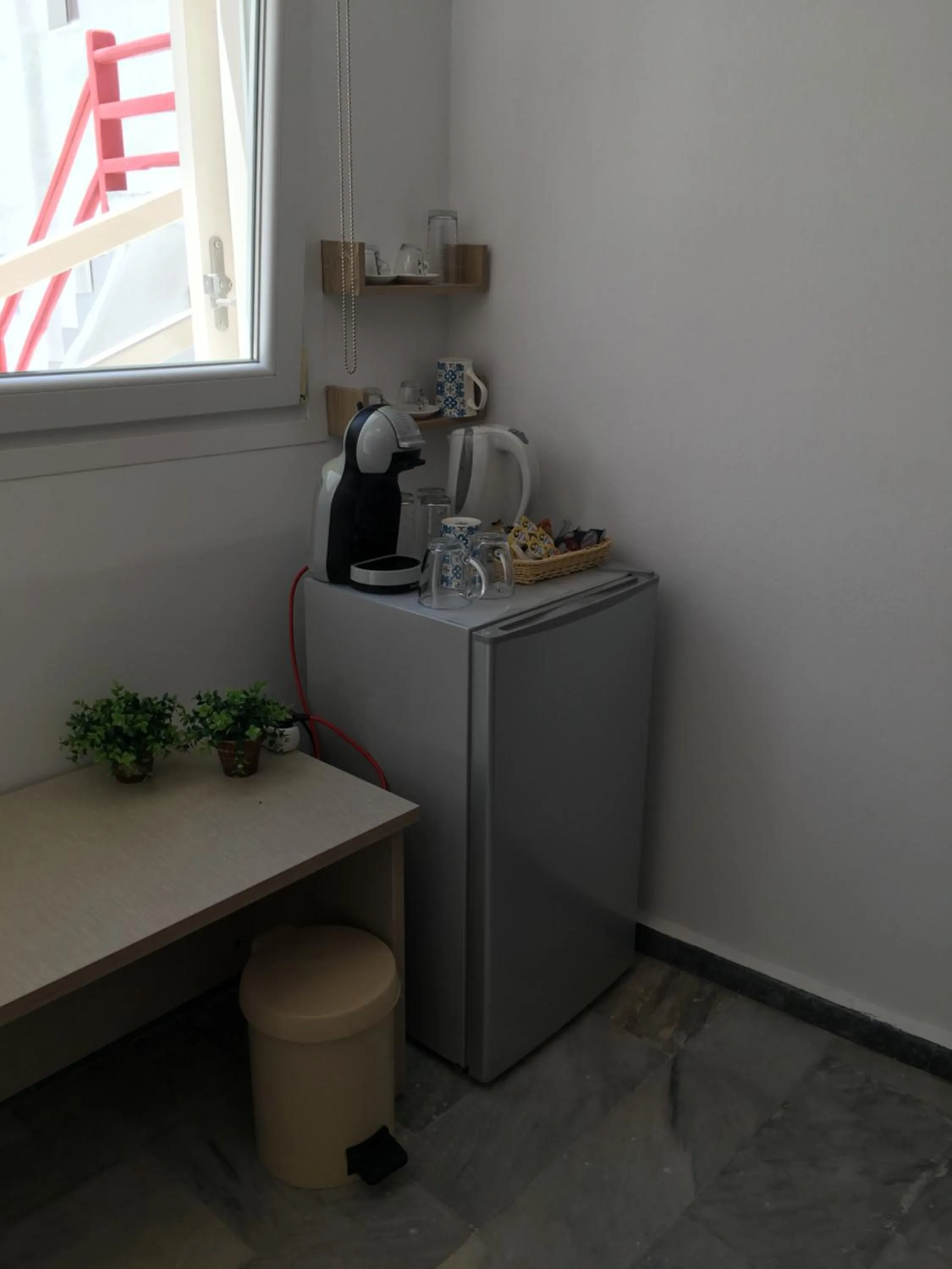 Coffee/tea facilities in Ioanna's House