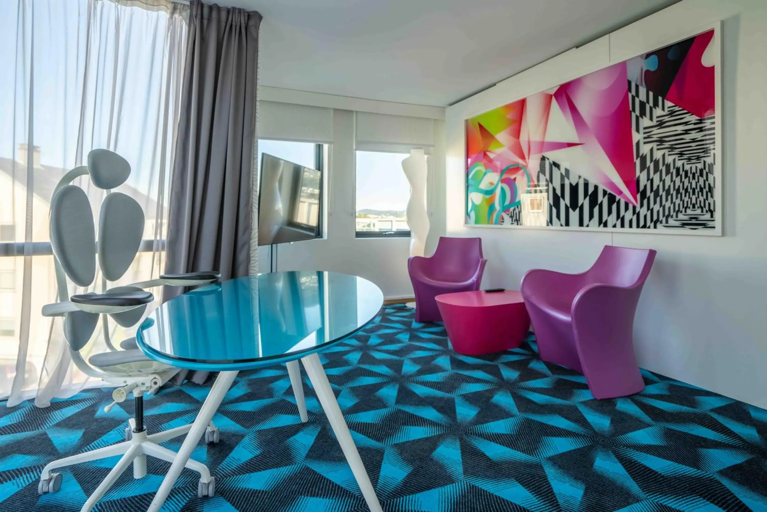 Suite - single occupancy in Magic Hotel Solheimsviken Suite - single occupancy in Magic Hotel Solheimsviken