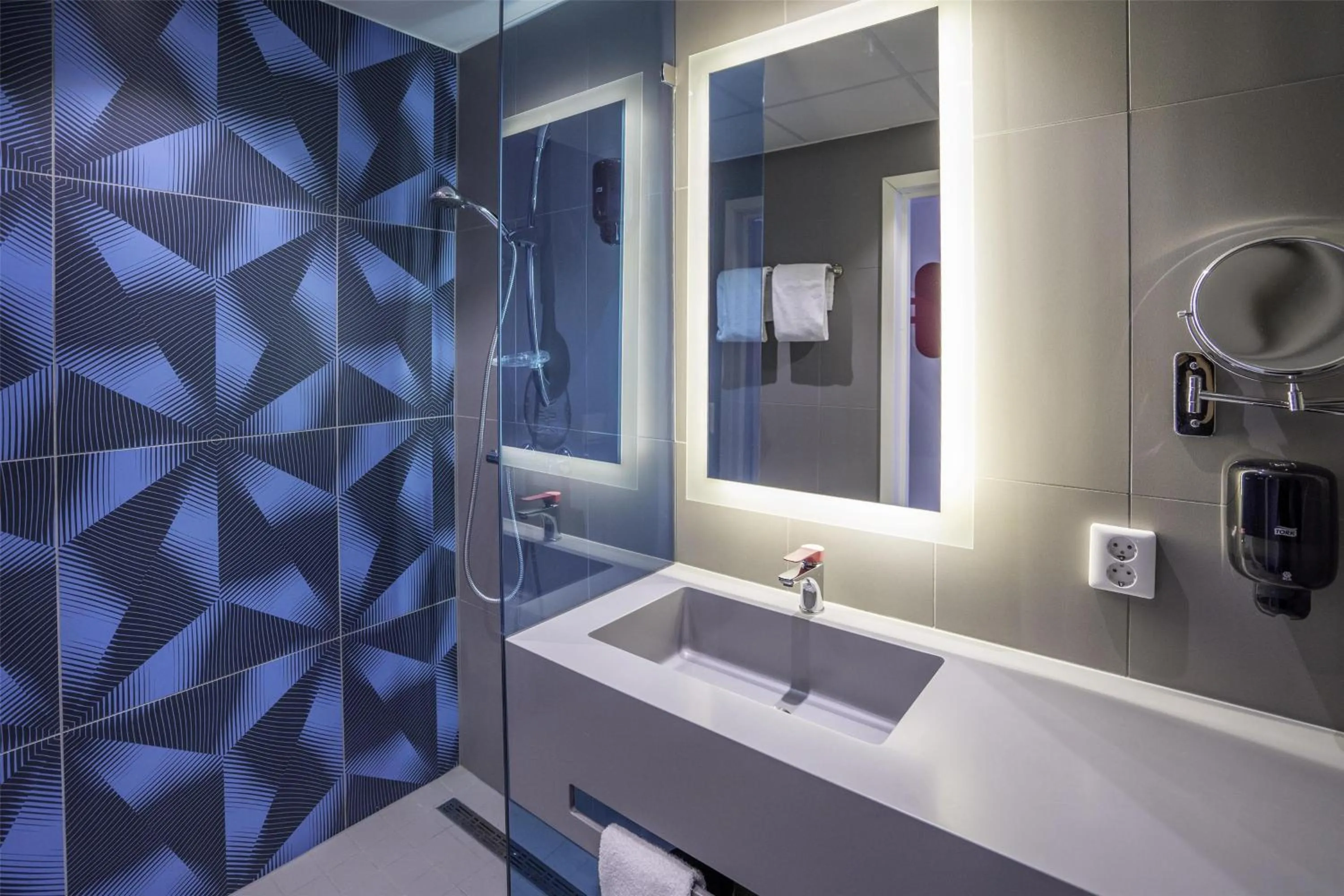 Bathroom in Prize by Radisson, Solheimsviken Bergen