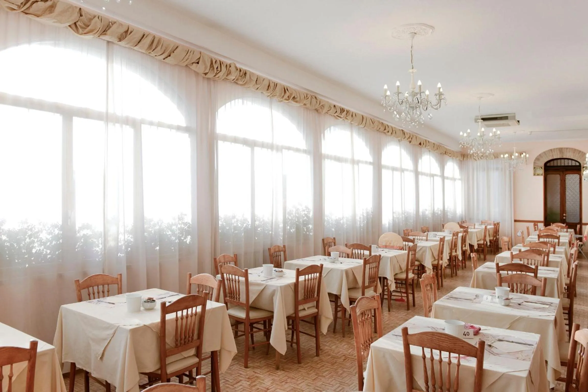 Communal lounge/ TV room in Hotel Stefania