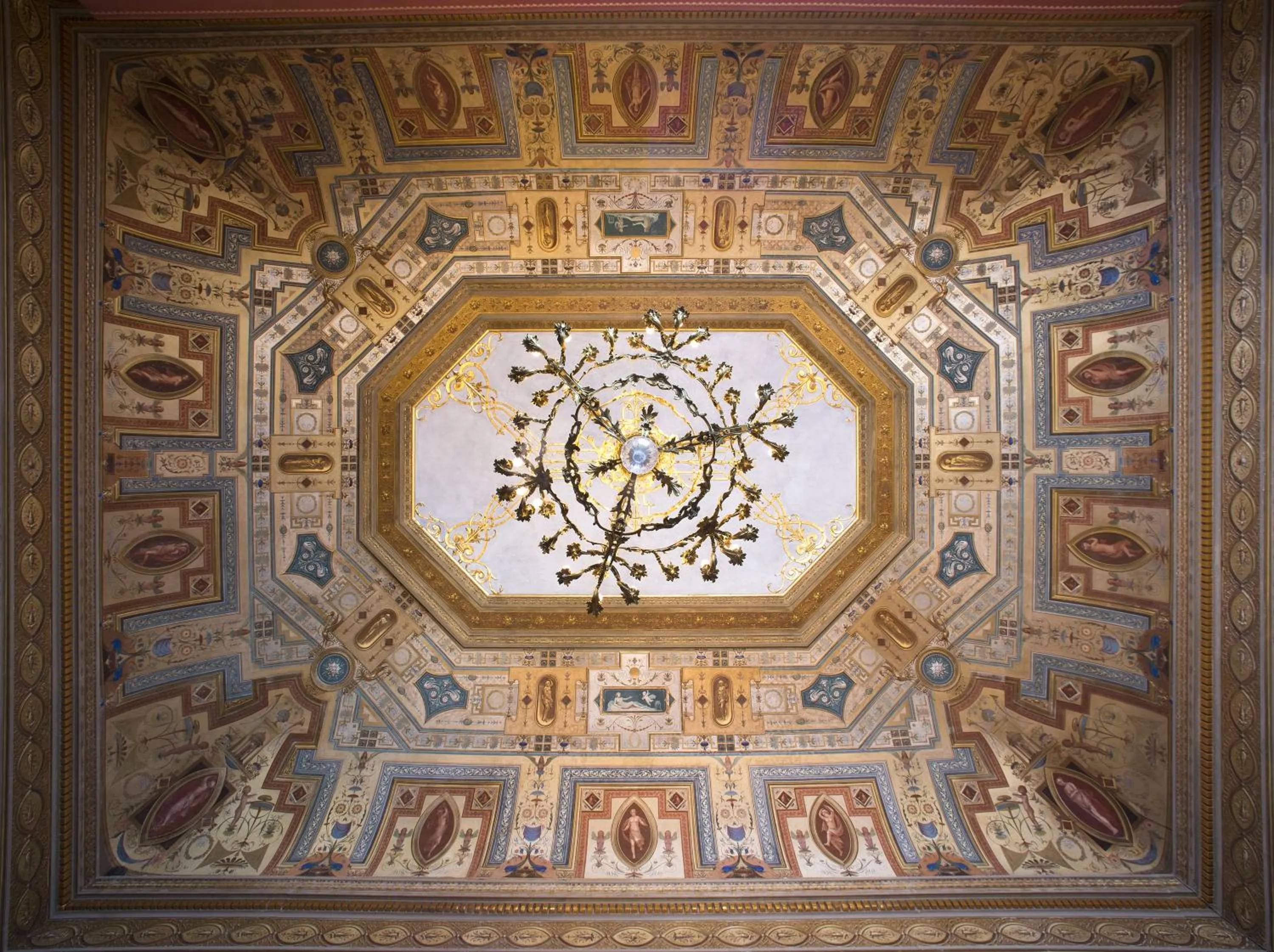 Decorative detail in Grand Hotel Villa Serbelloni - A Legendary Hotel