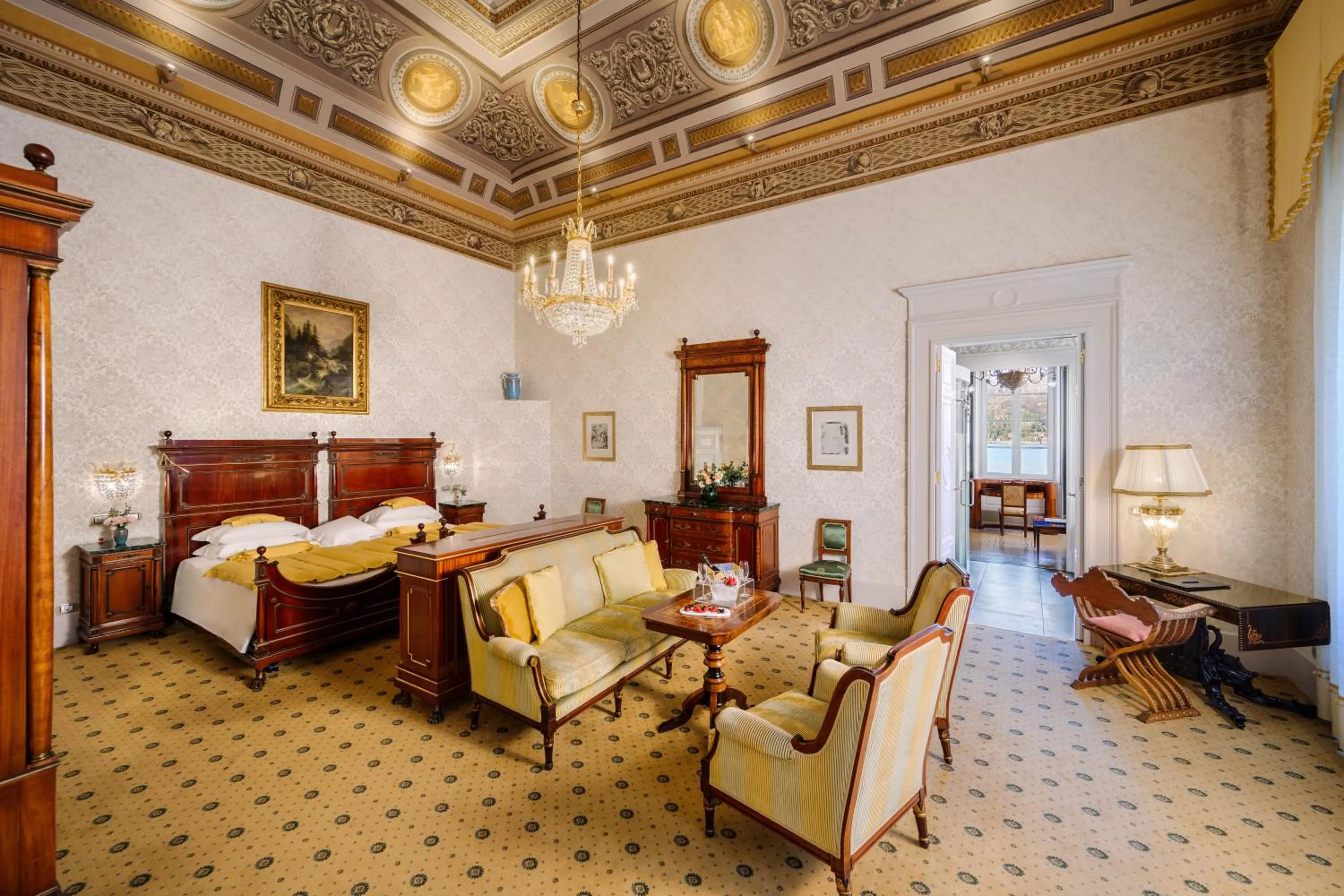 Bedroom, Bed in Grand Hotel Villa Serbelloni - A Legendary Hotel