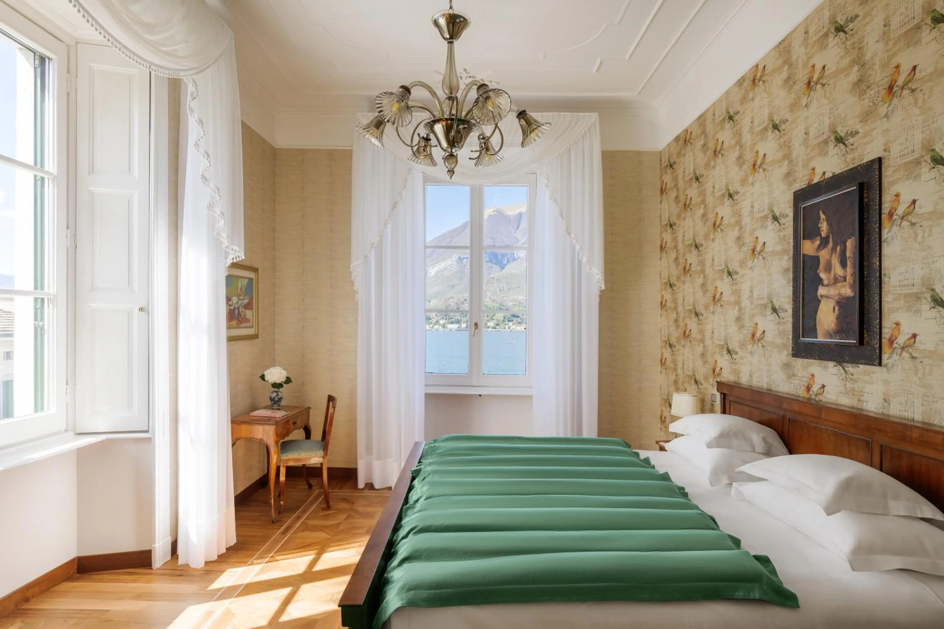 Bed in Grand Hotel Villa Serbelloni - A Legendary Hotel