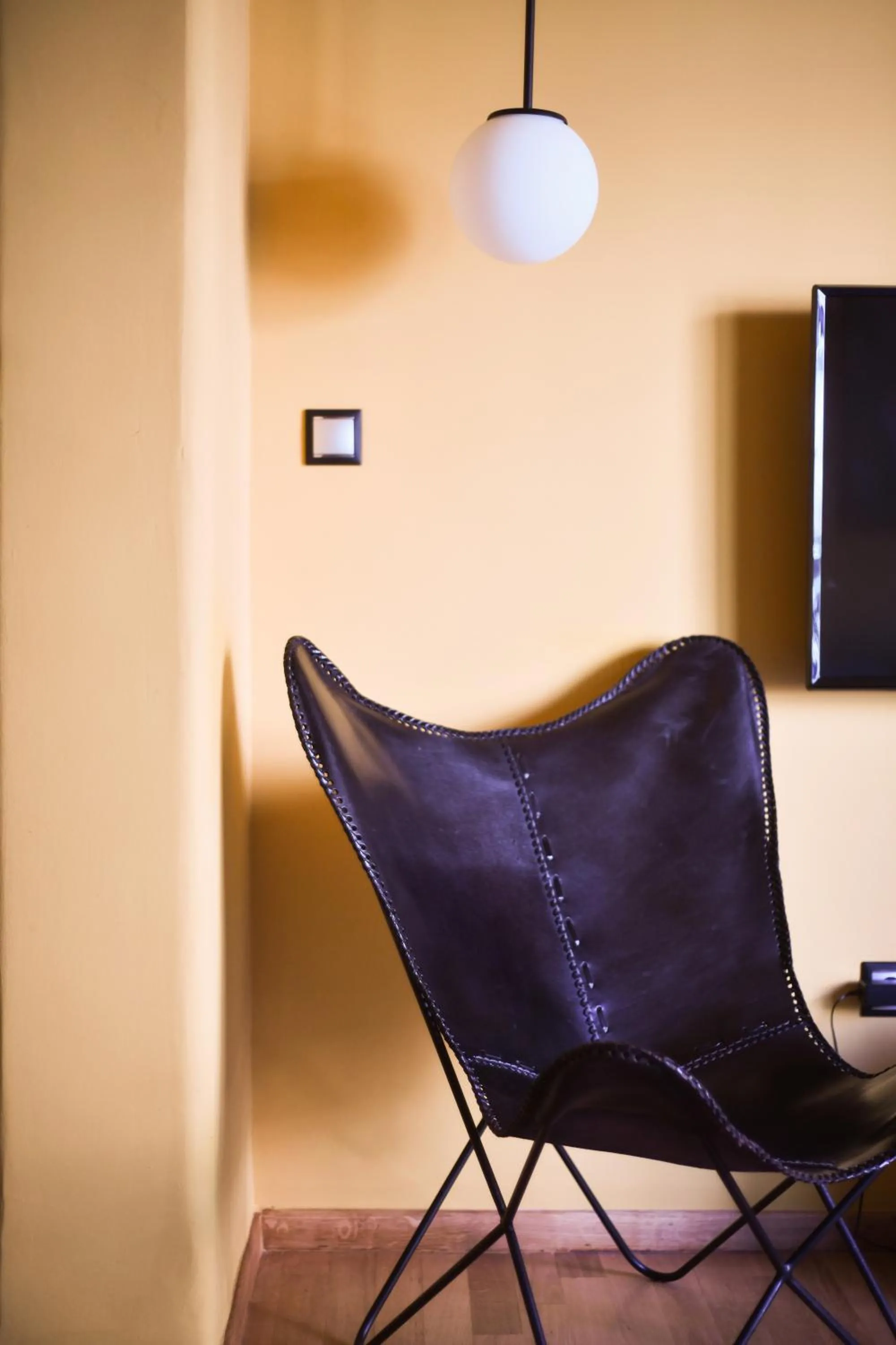 Living room in Kolonaki Boutique Apartments by Olala Homes