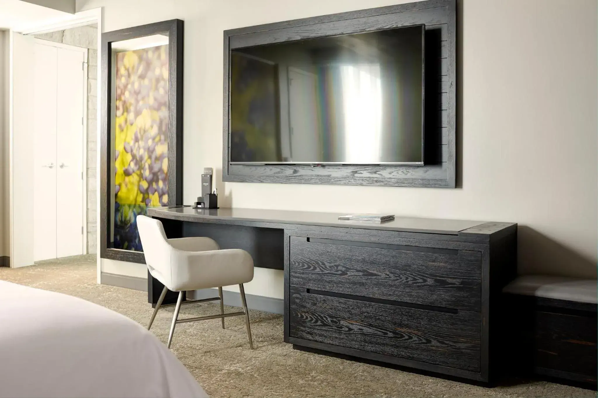 Archer's Den in Archer Hotel Austin Archer's Den in Archer Hotel Austin