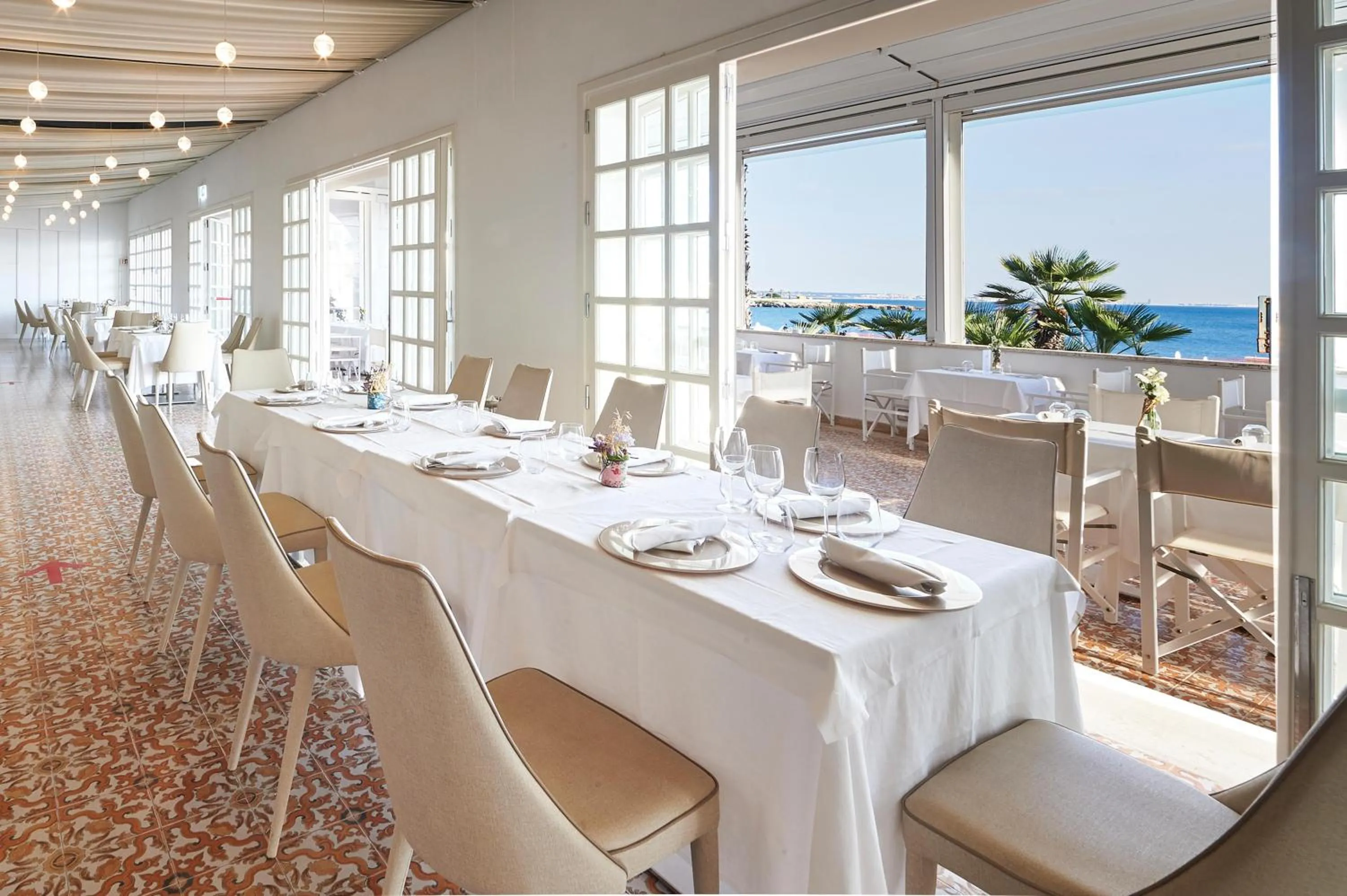 Restaurant/places to eat in Grand Hotel Riviera - CDSHotels