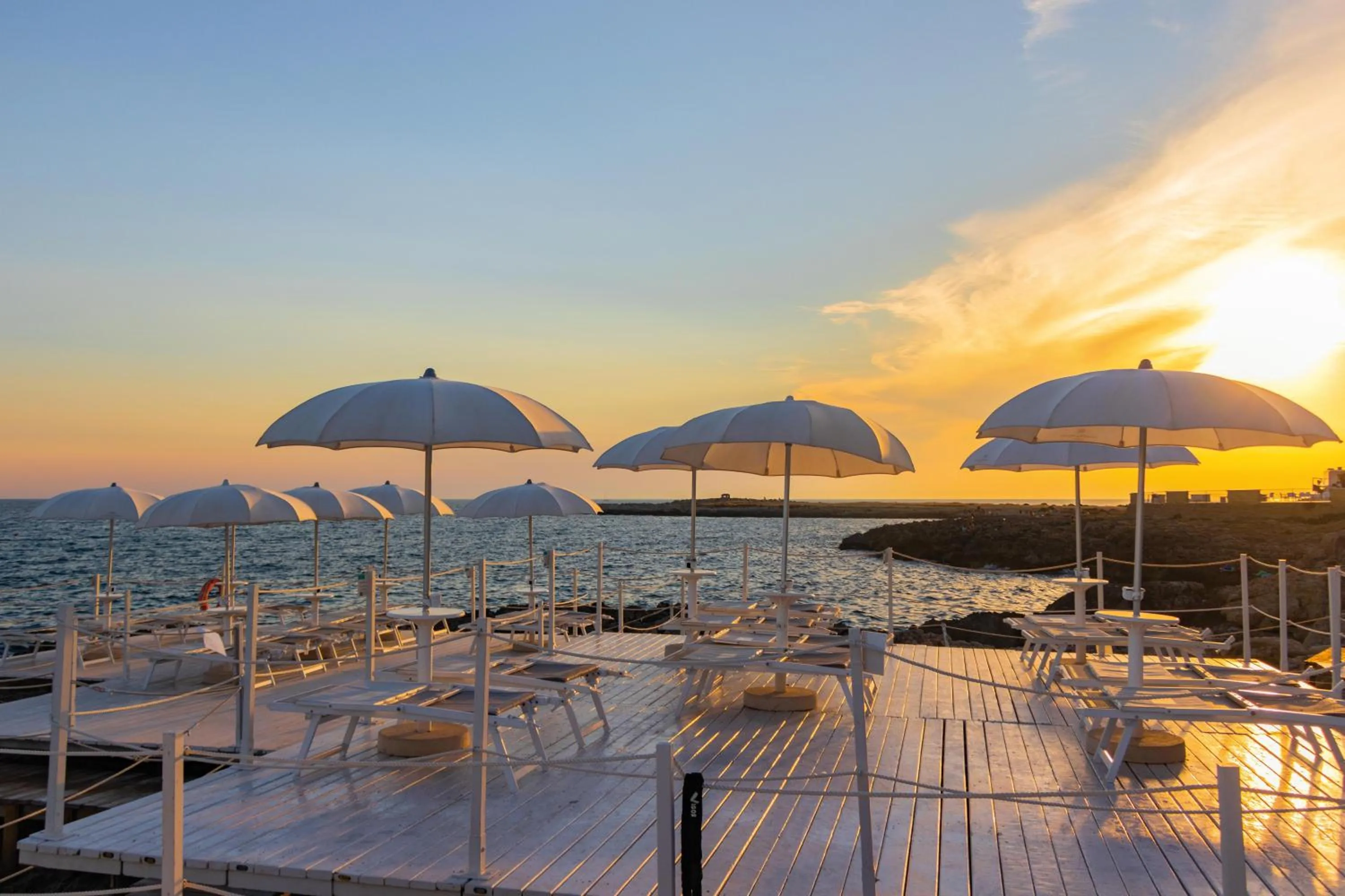 Beach in Grand Hotel Riviera - CDSHotels