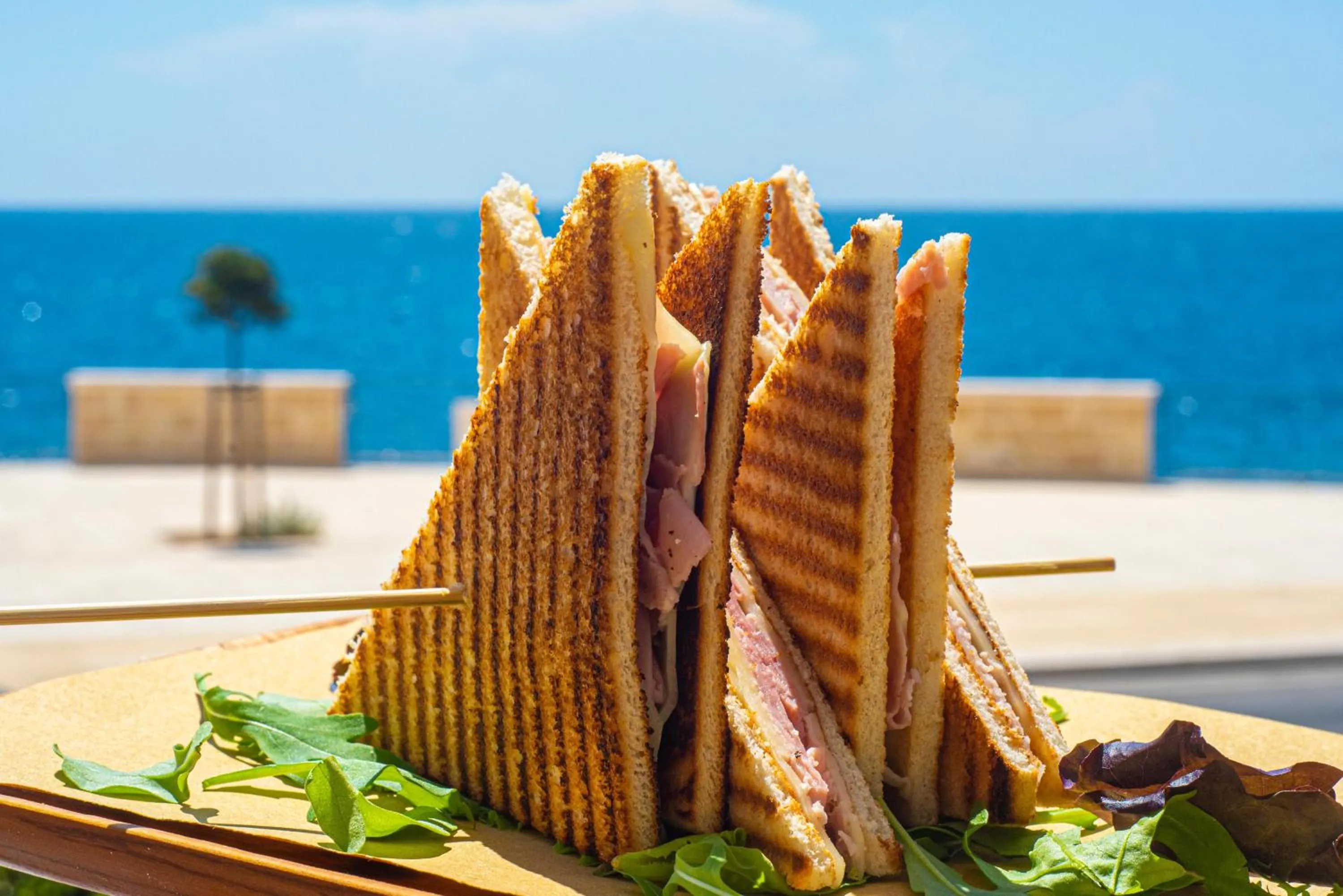 Restaurant/places to eat in Grand Hotel Riviera - CDSHotels