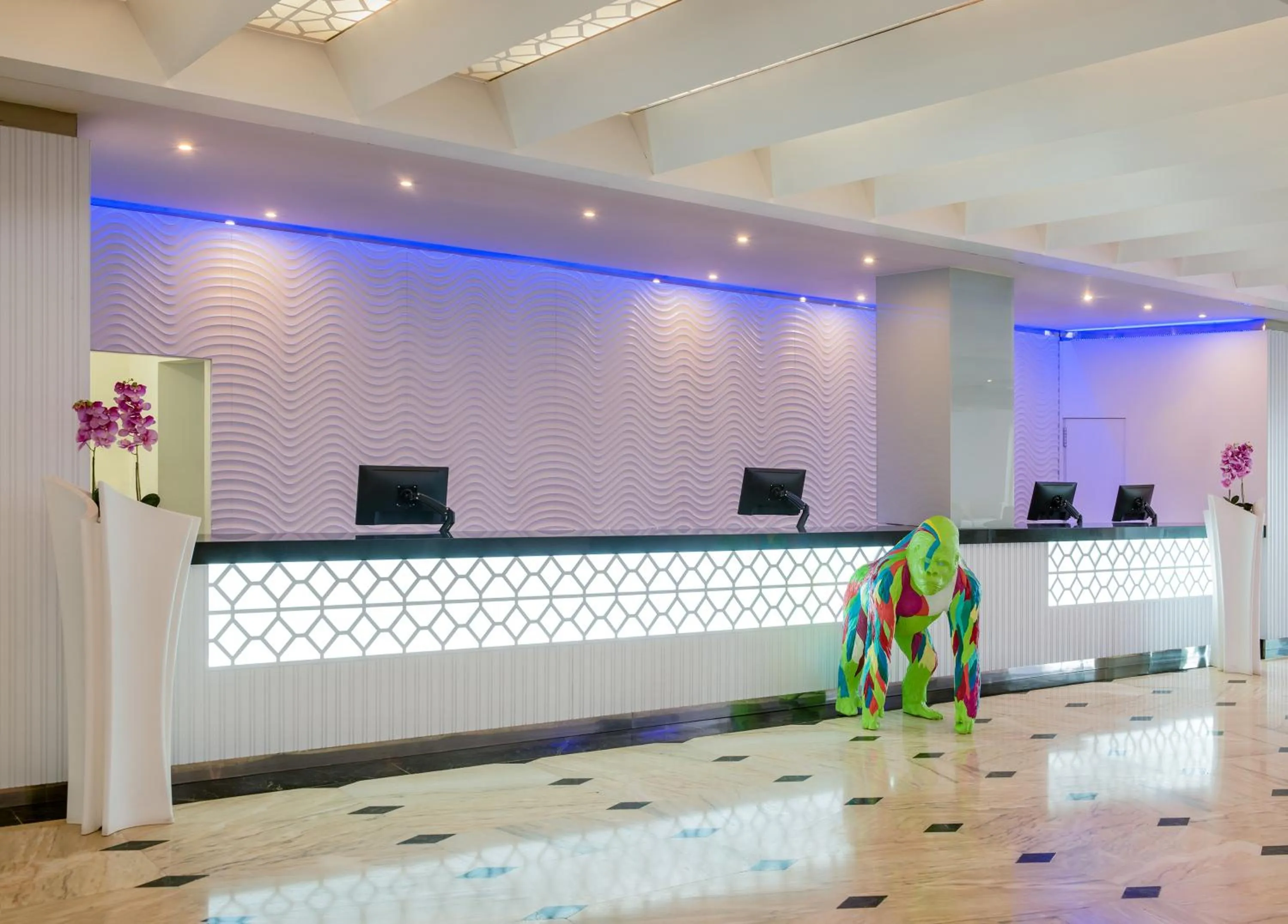 Lobby or reception in Hotel Ocean House Costa del Sol, Affiliated by Meliá