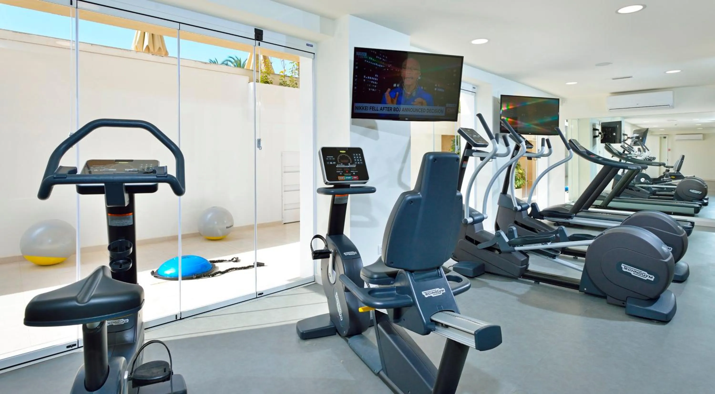Fitness centre/facilities in Hotel Ocean House Costa del Sol, Affiliated by Meliá