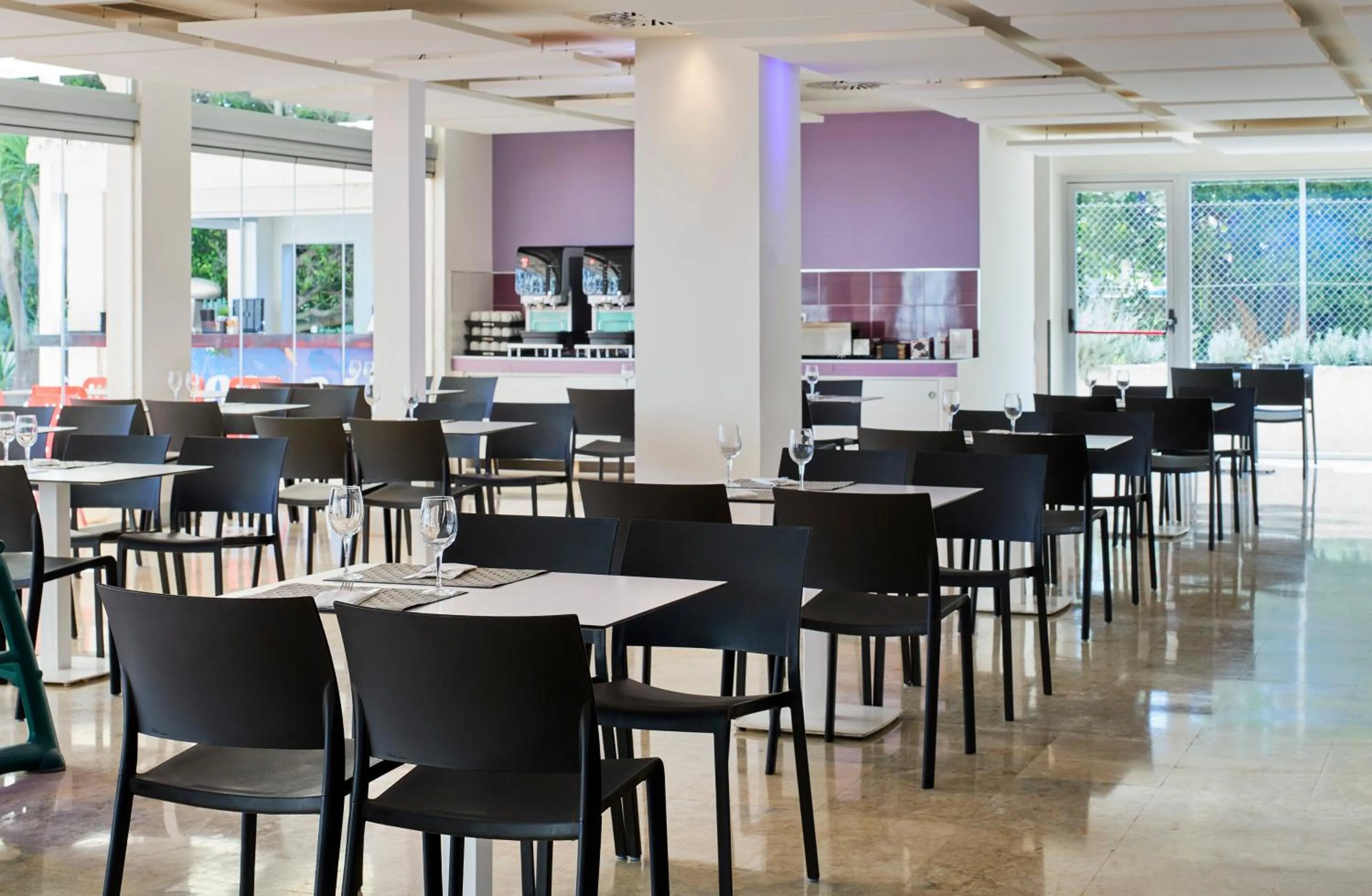 Restaurant/places to eat in Hotel Ocean House Costa del Sol, Affiliated by Meliá