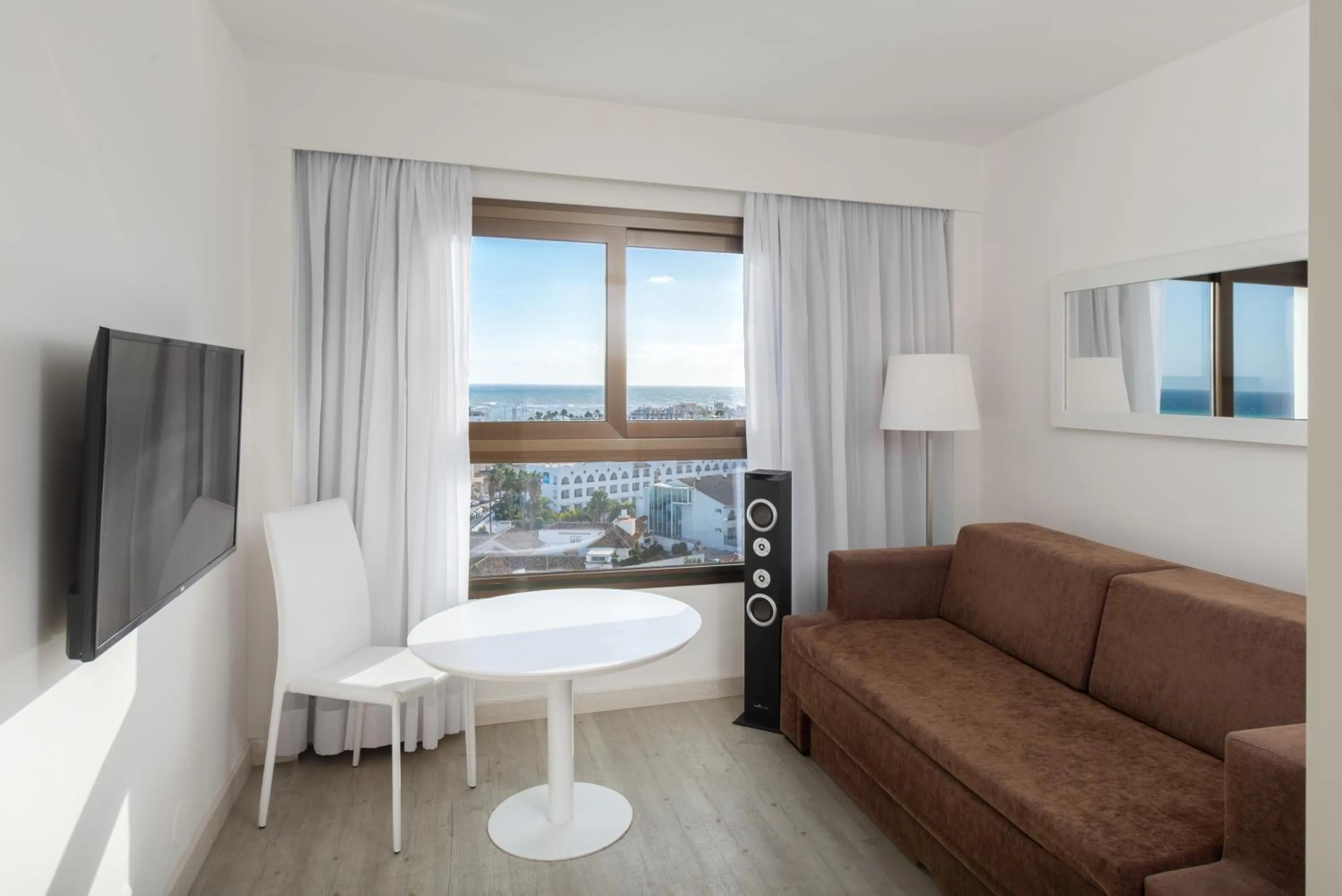 Bed in Hotel Ocean House Costa del Sol, Affiliated by Meliá