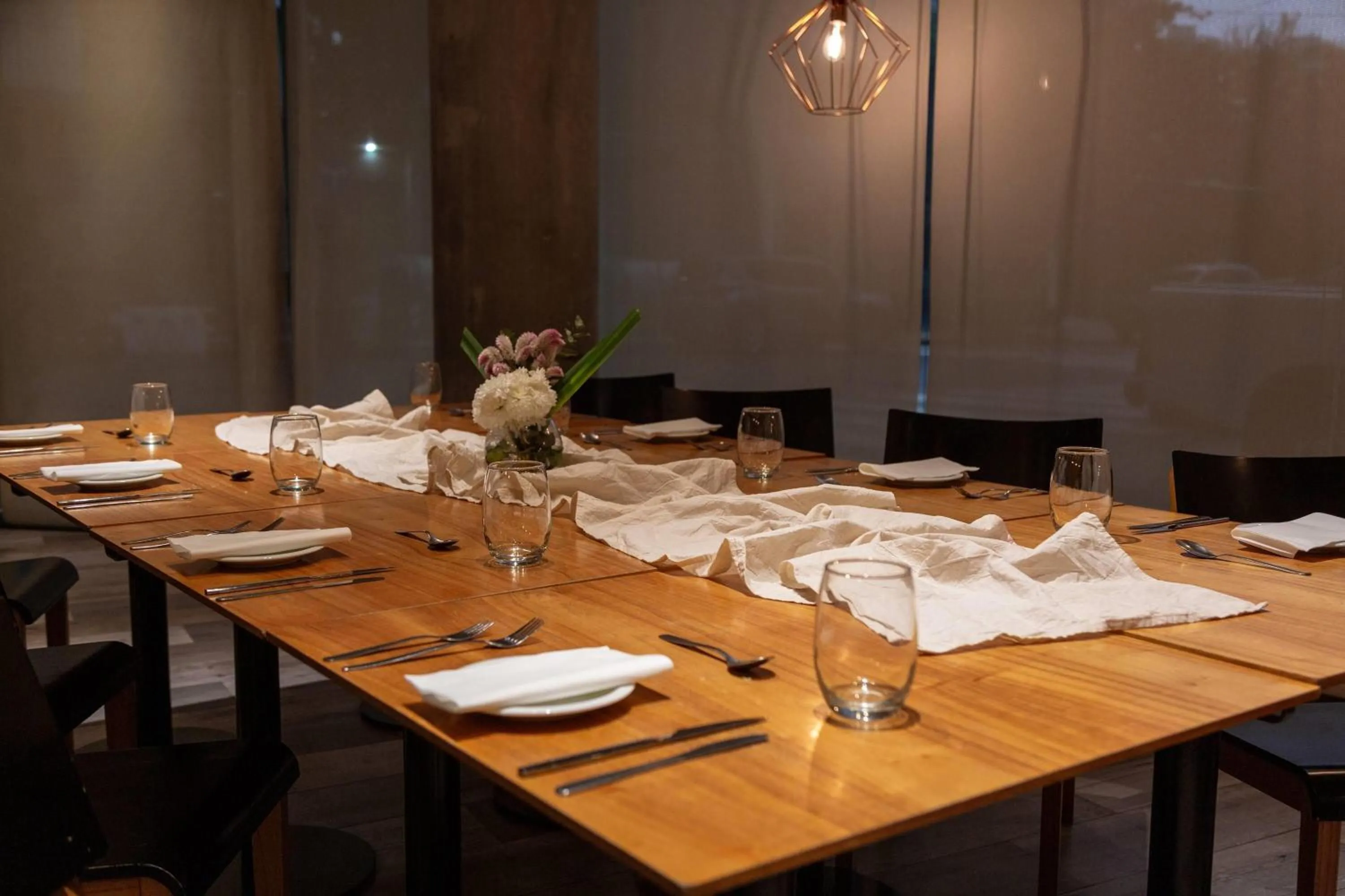 Restaurant/places to eat in Dazzler by Wyndham Polo