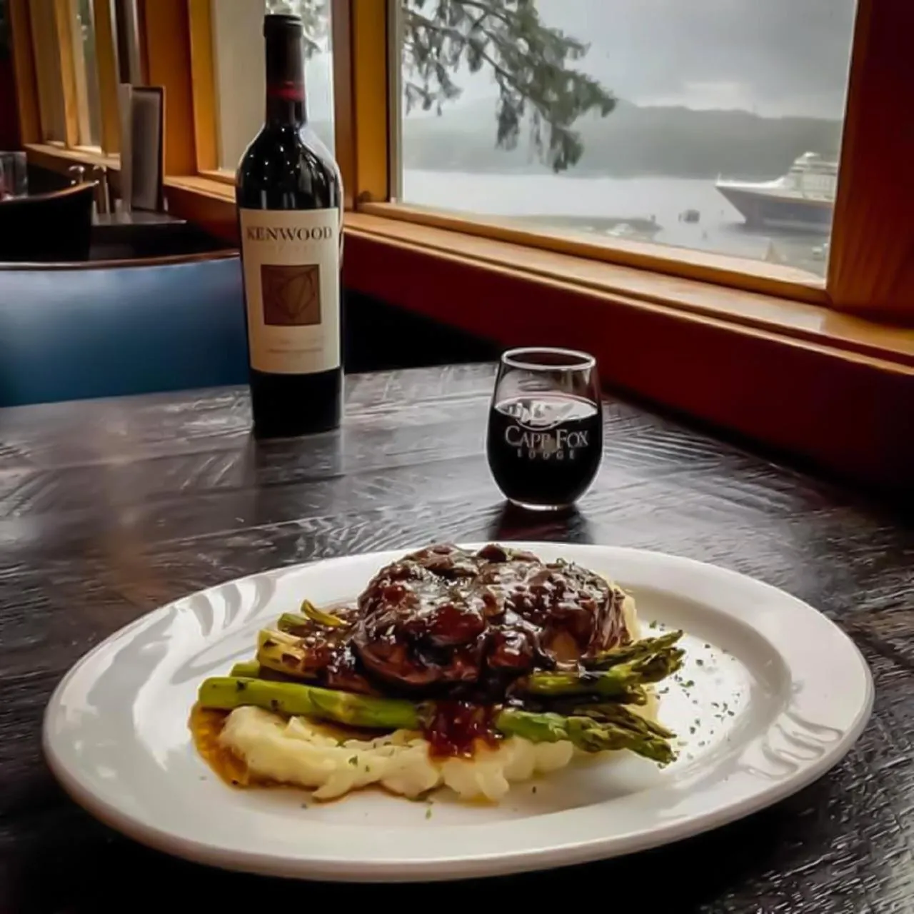 Restaurant/places to eat in Cape Fox Lodge