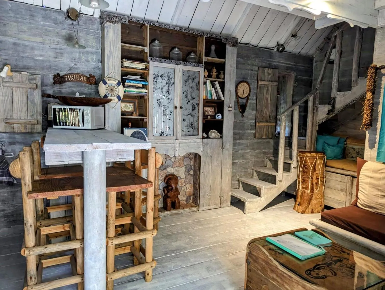 Kitchen or kitchenette in Chalet De Tahiti