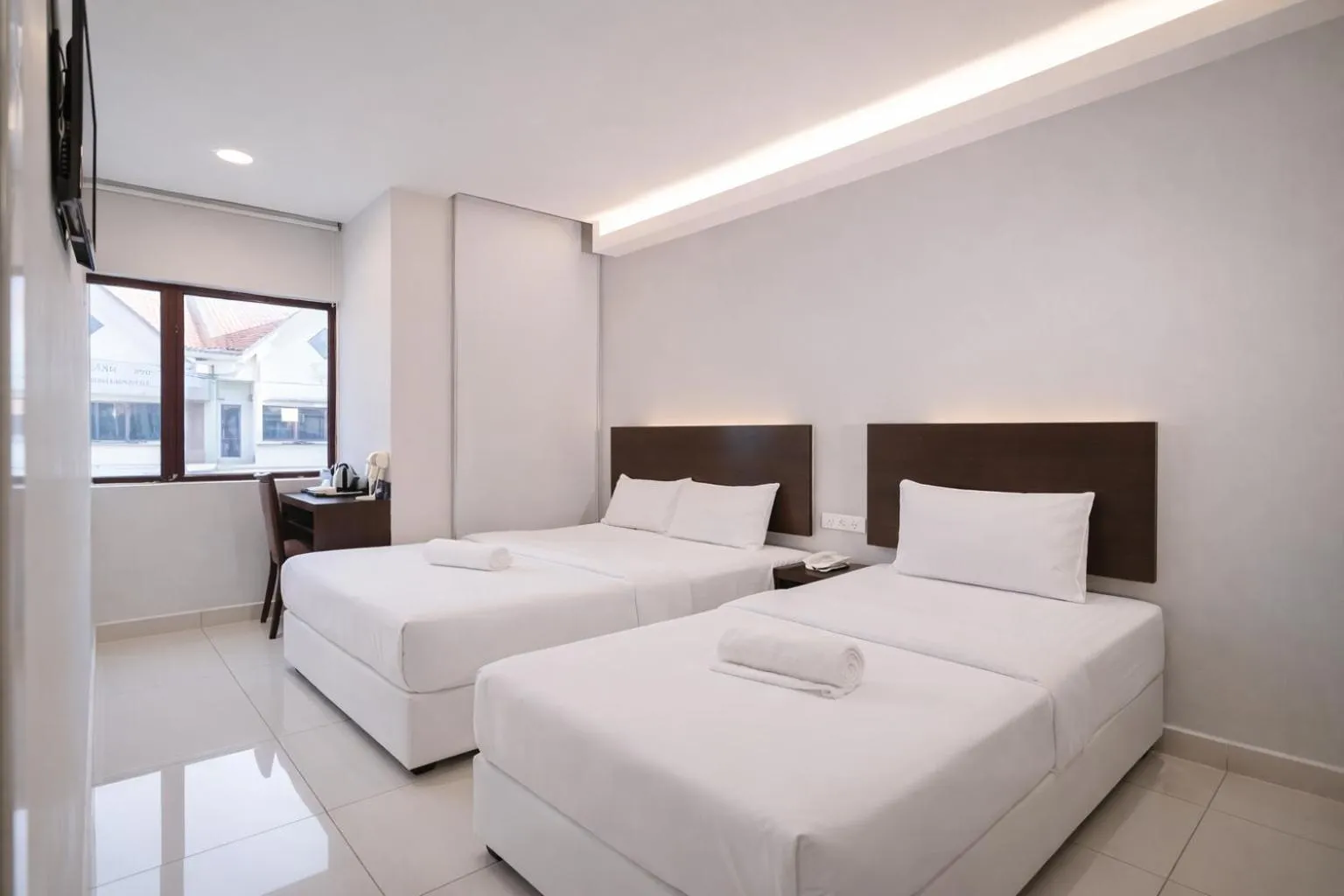 Bed in GM Hotel Metro at Sunway