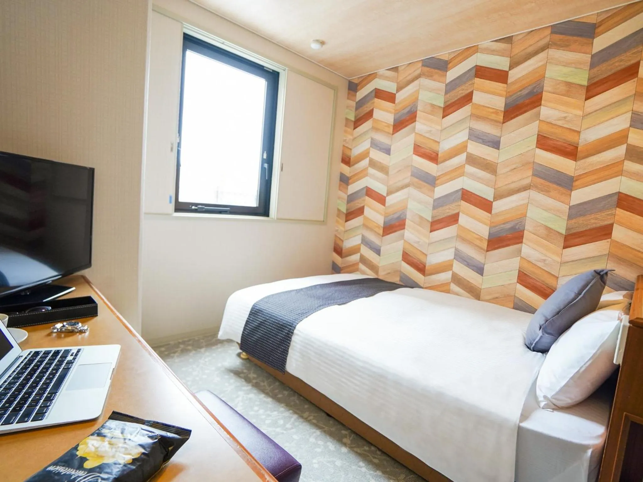 Photo of the whole room, Bed in Hotel New Gaea Itoshima