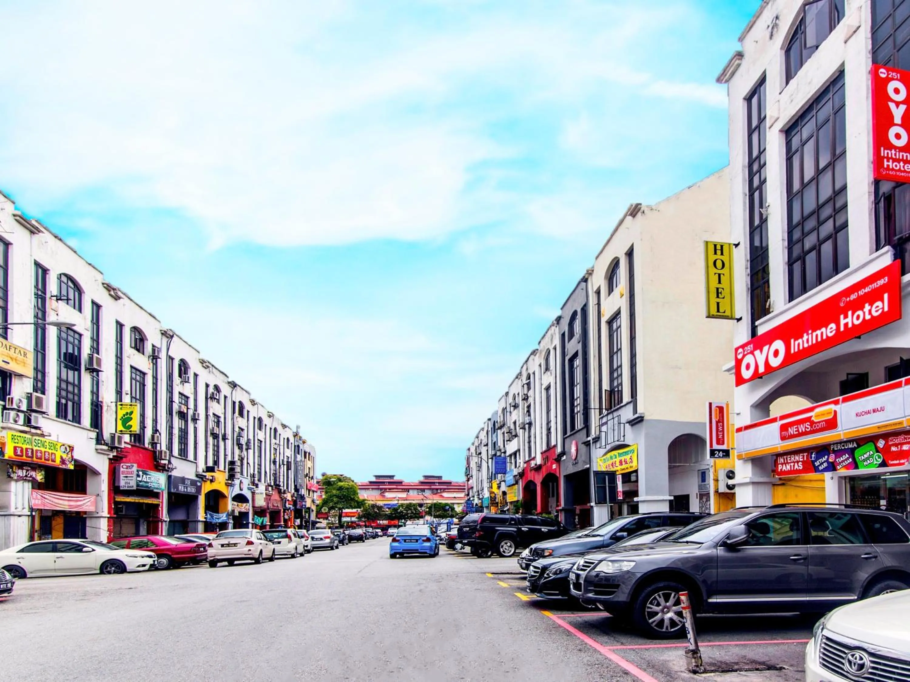 Facade/entrance in Intime Hotel Kuchai Lama Kuala Lumpur
