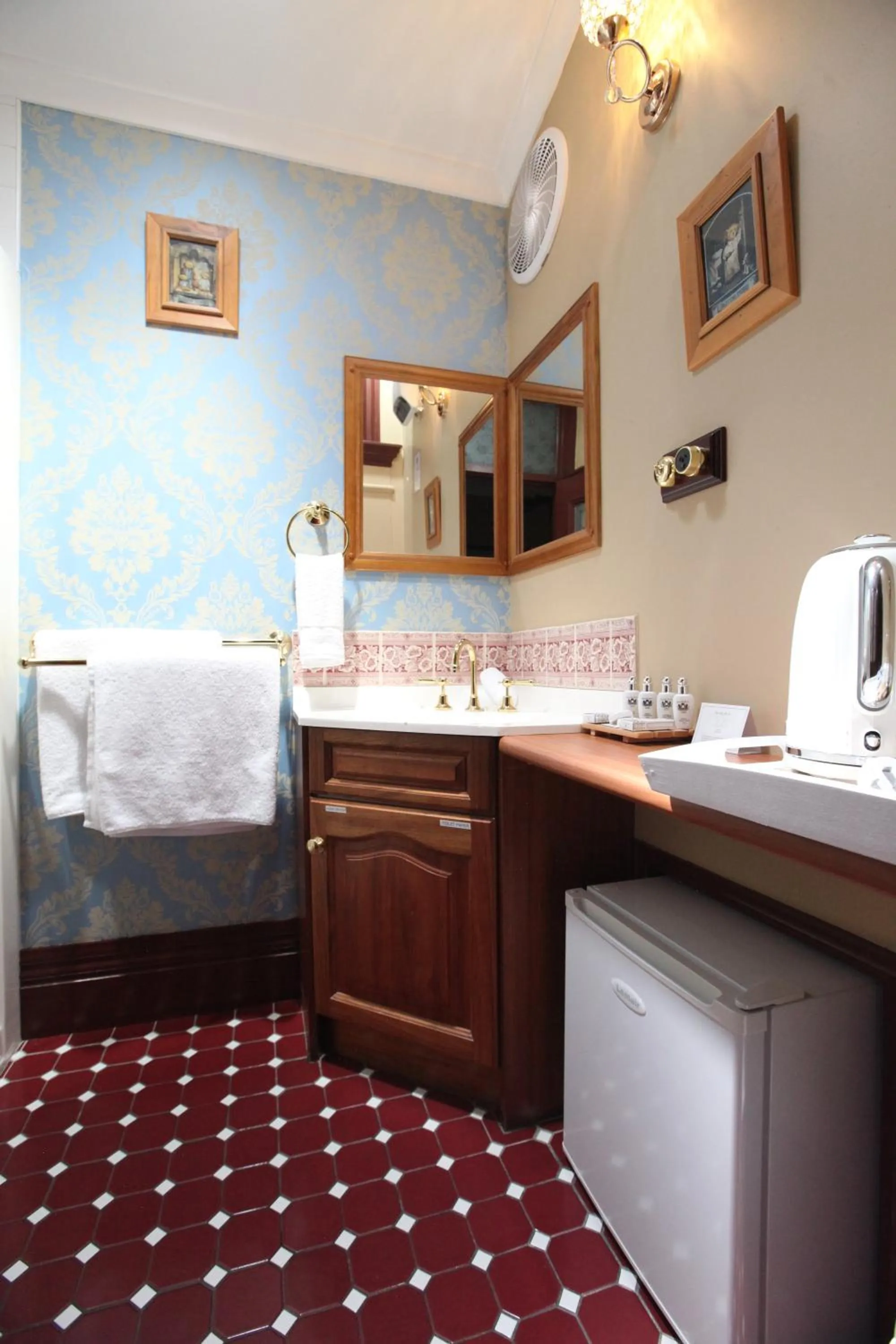 Bathroom in The Grand On Macfie