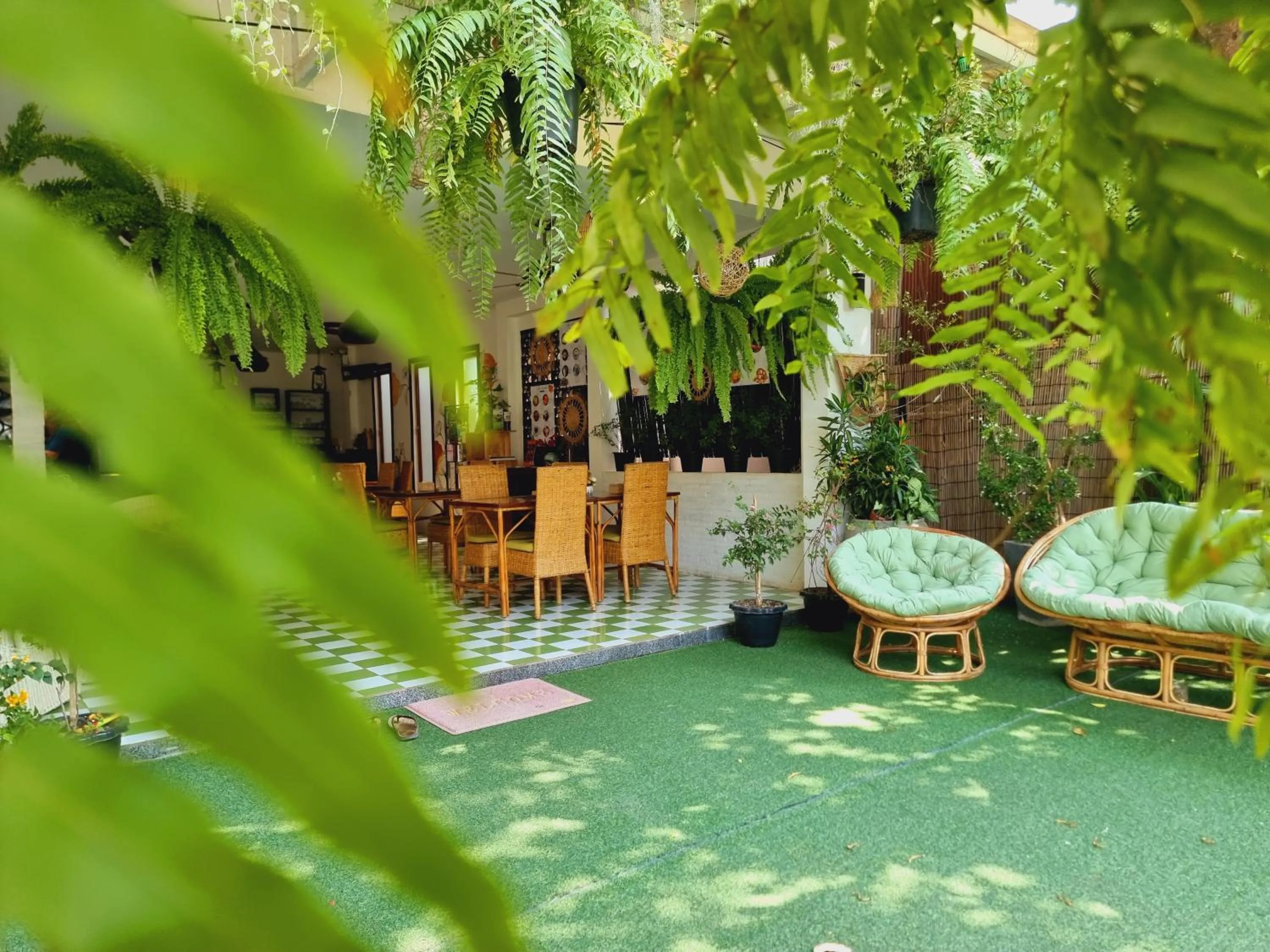 Restaurant/places to eat in Víd Angkor Boutique