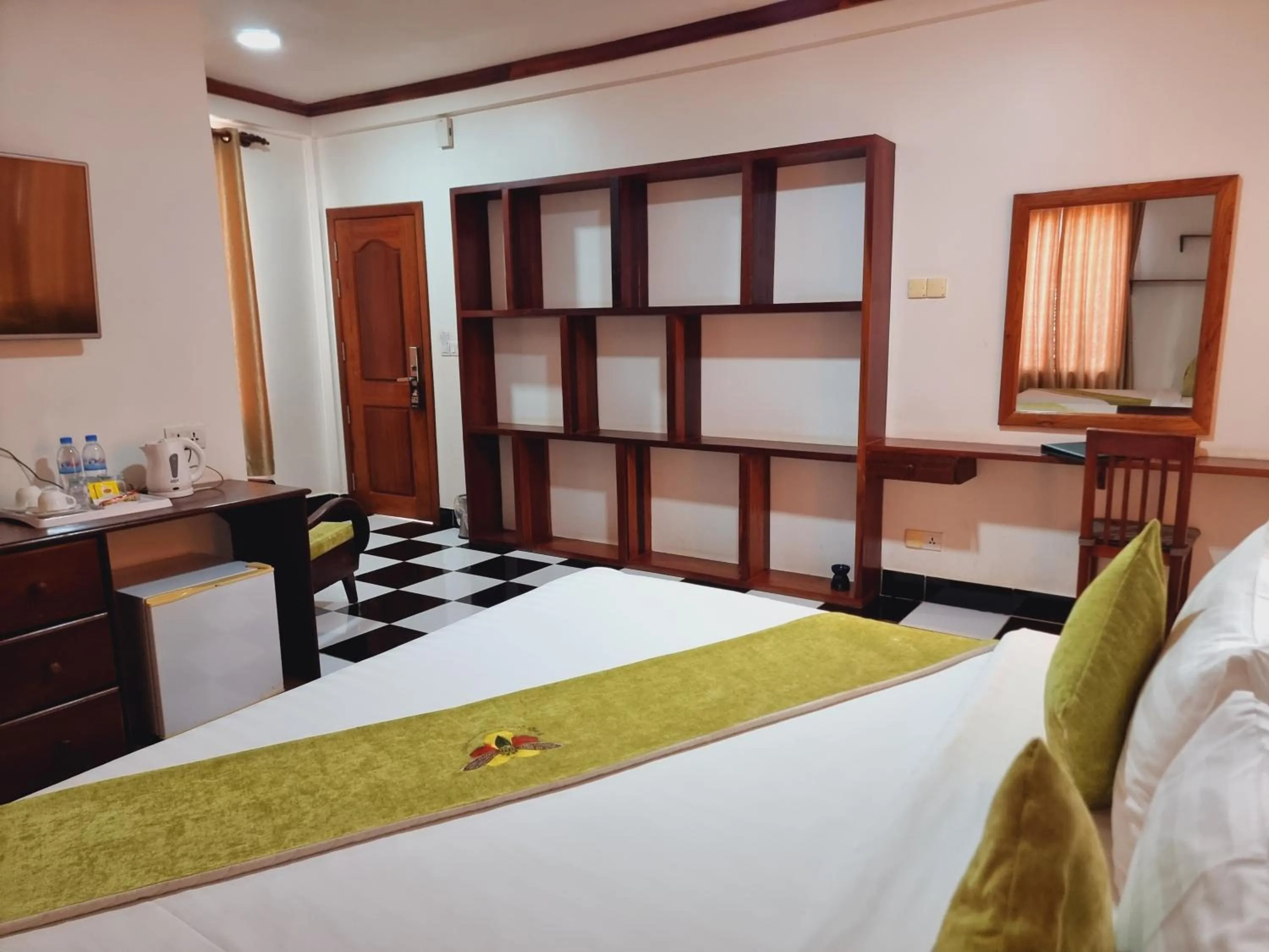 View (from property/room), Bed in Víd Angkor Boutique