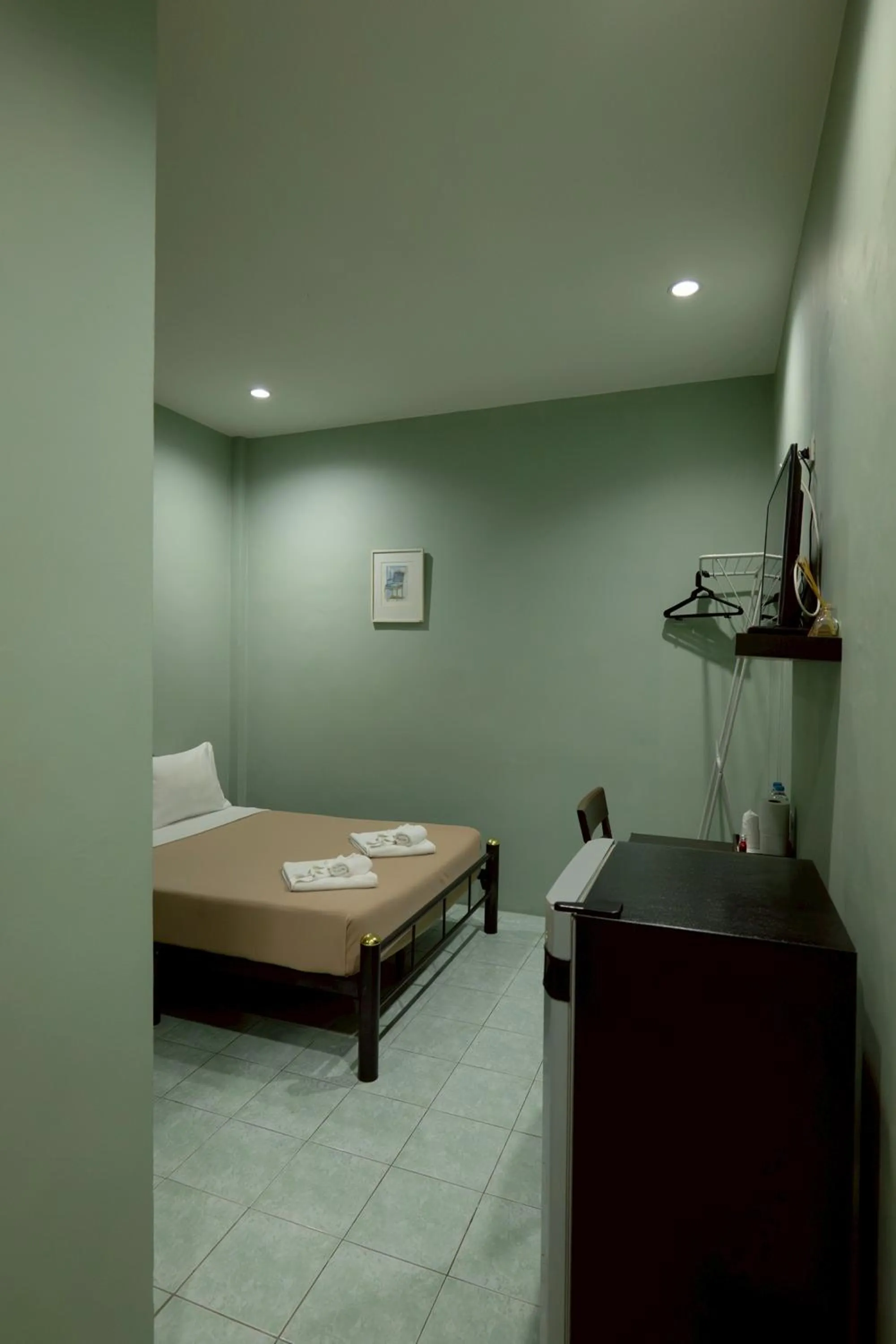 Photo of the whole room, Bed in Surachet at 257 Boutique House