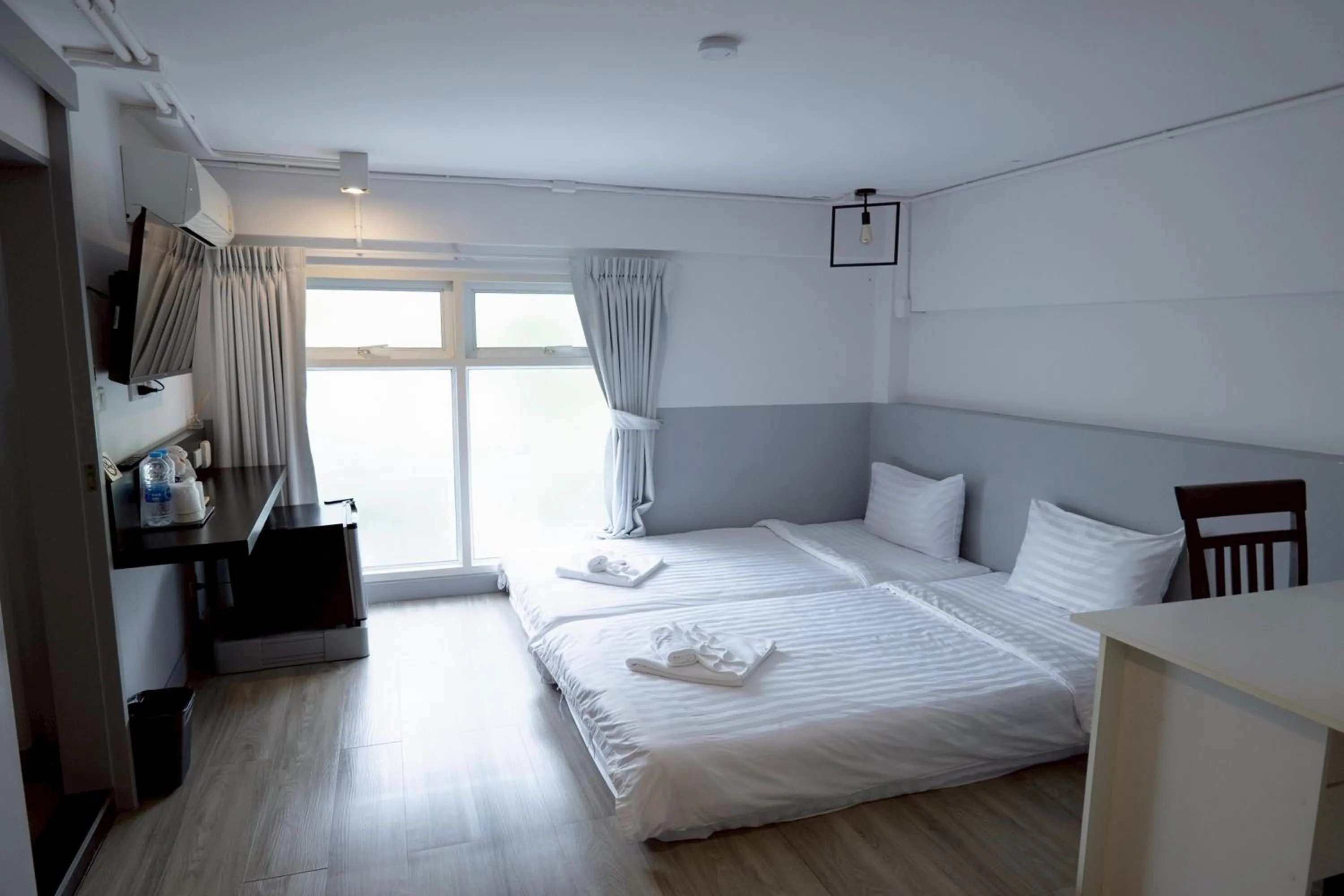 Bed in Surachet at 257 Boutique House