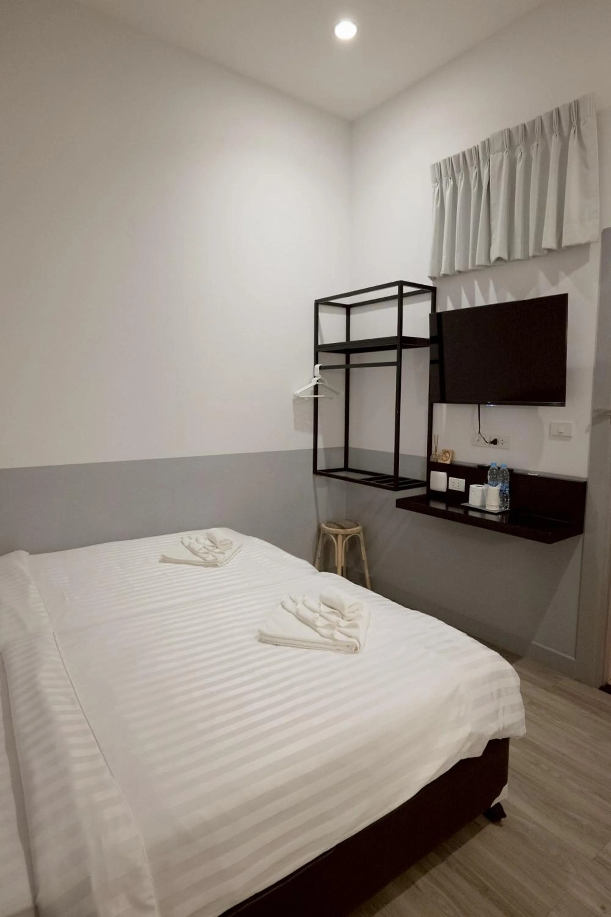 Bed in Surachet at 257 Boutique House