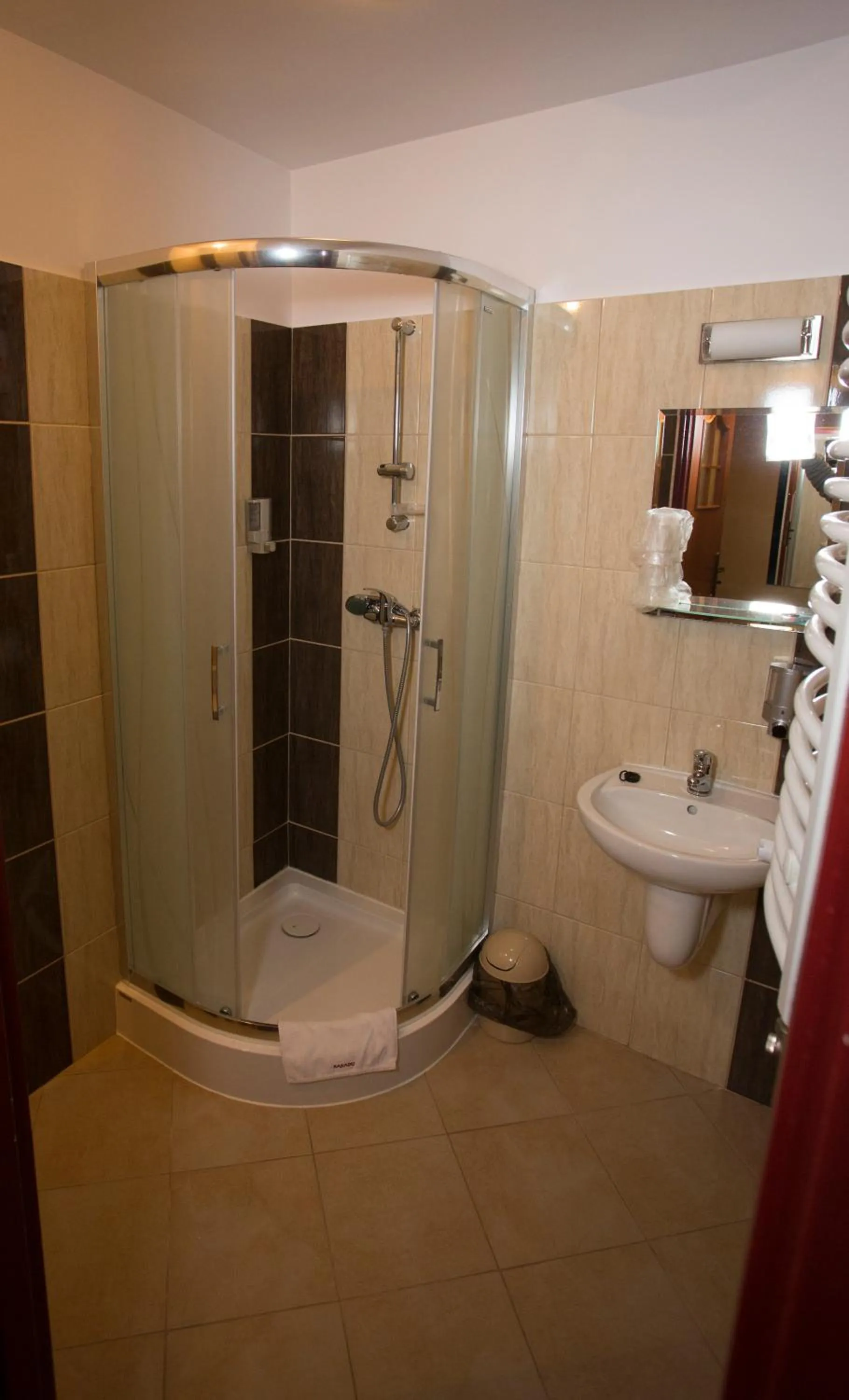 Bathroom in Hotel Kakadu