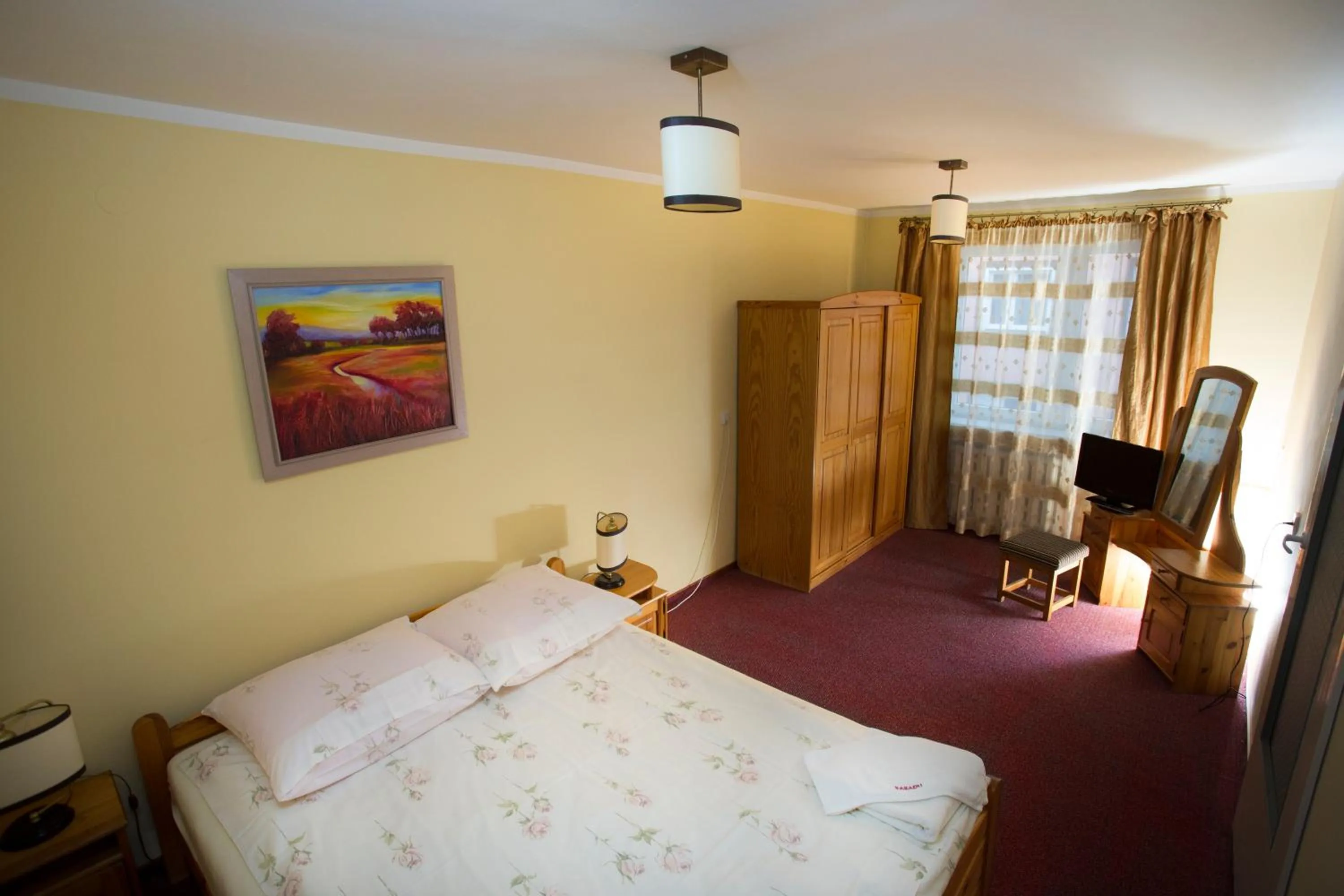 Photo of the whole room, Bed in Hotel Kakadu