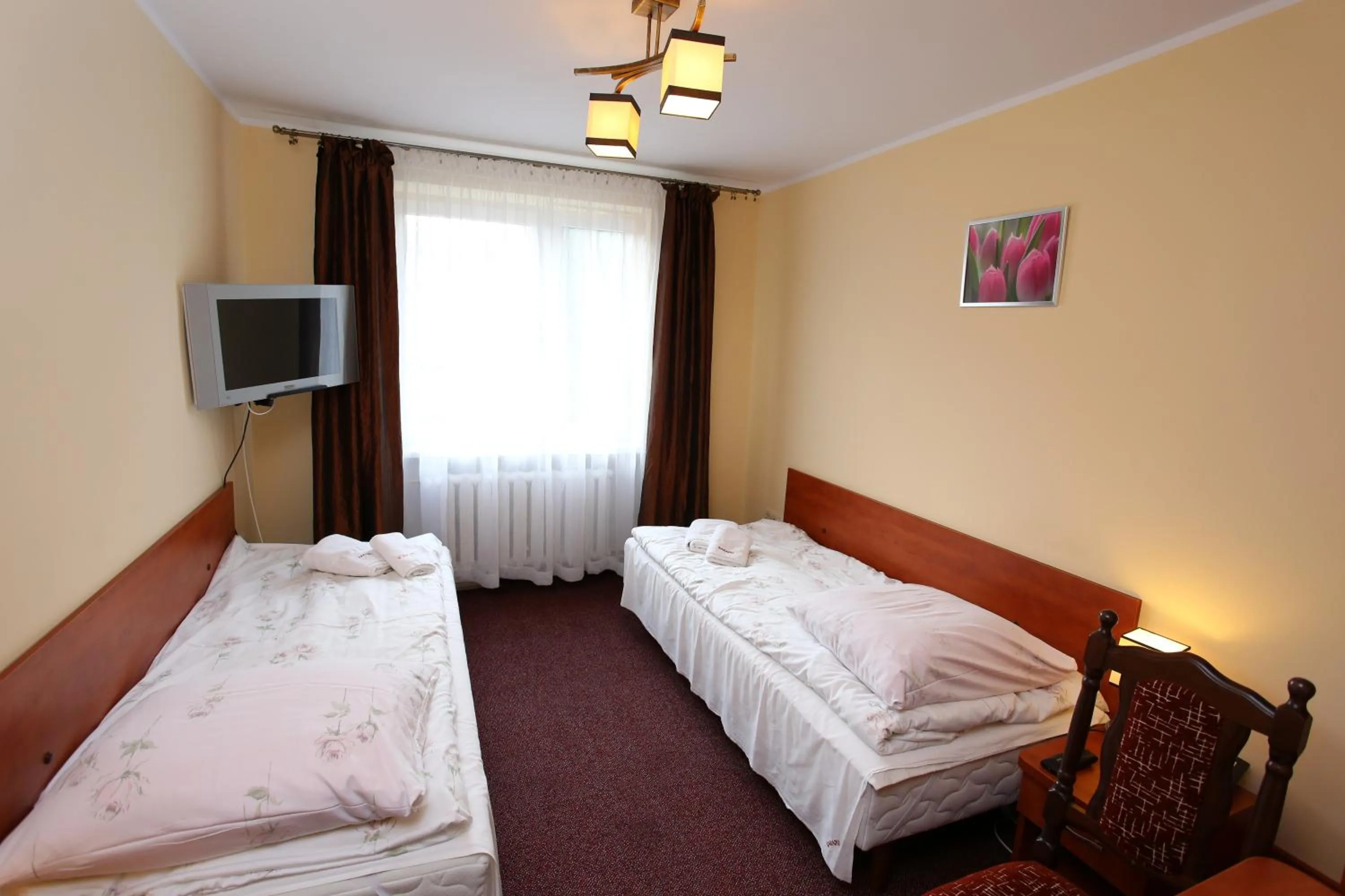 Photo of the whole room, Bed in Hotel Kakadu