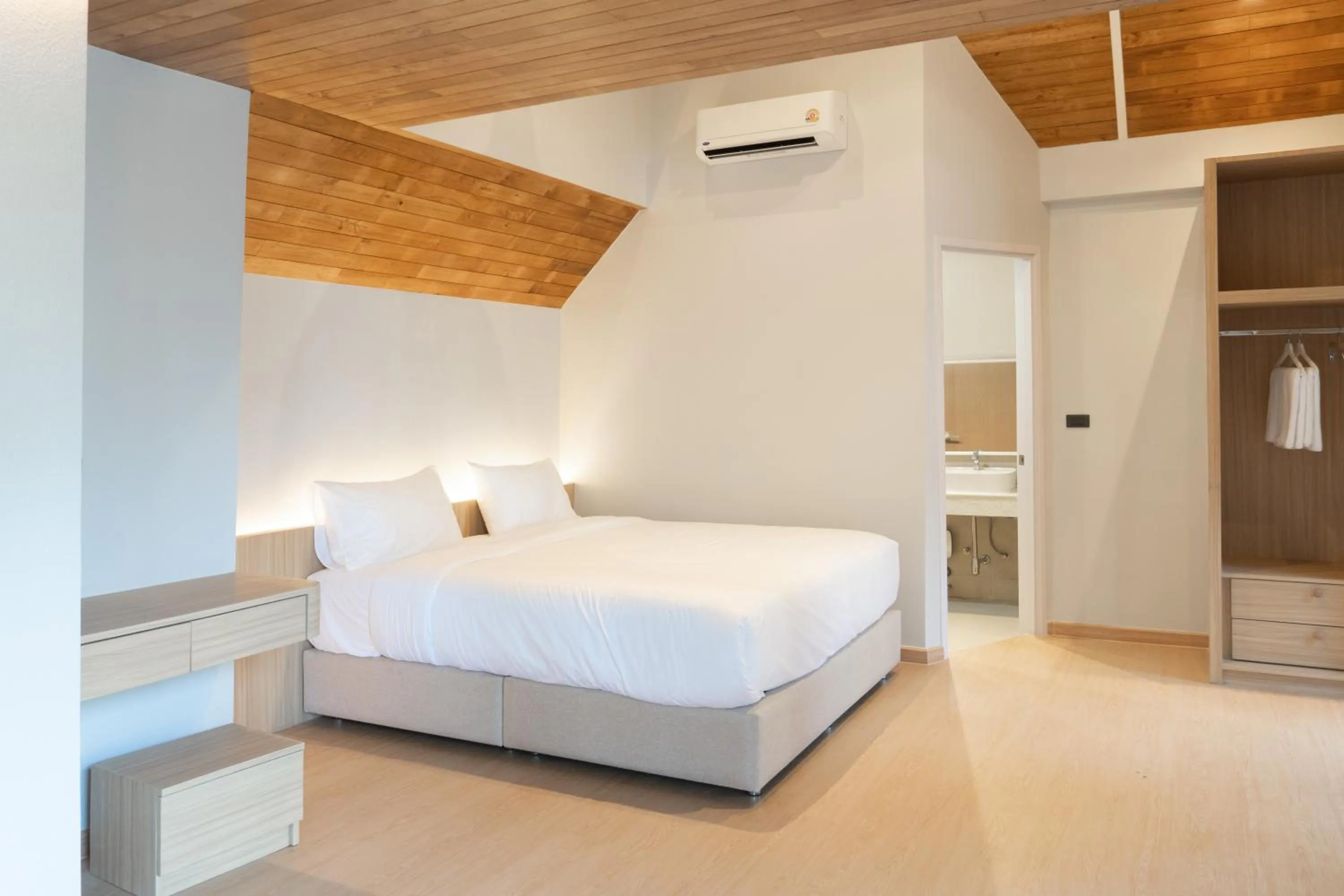 Bed in rimbaymangroveresort