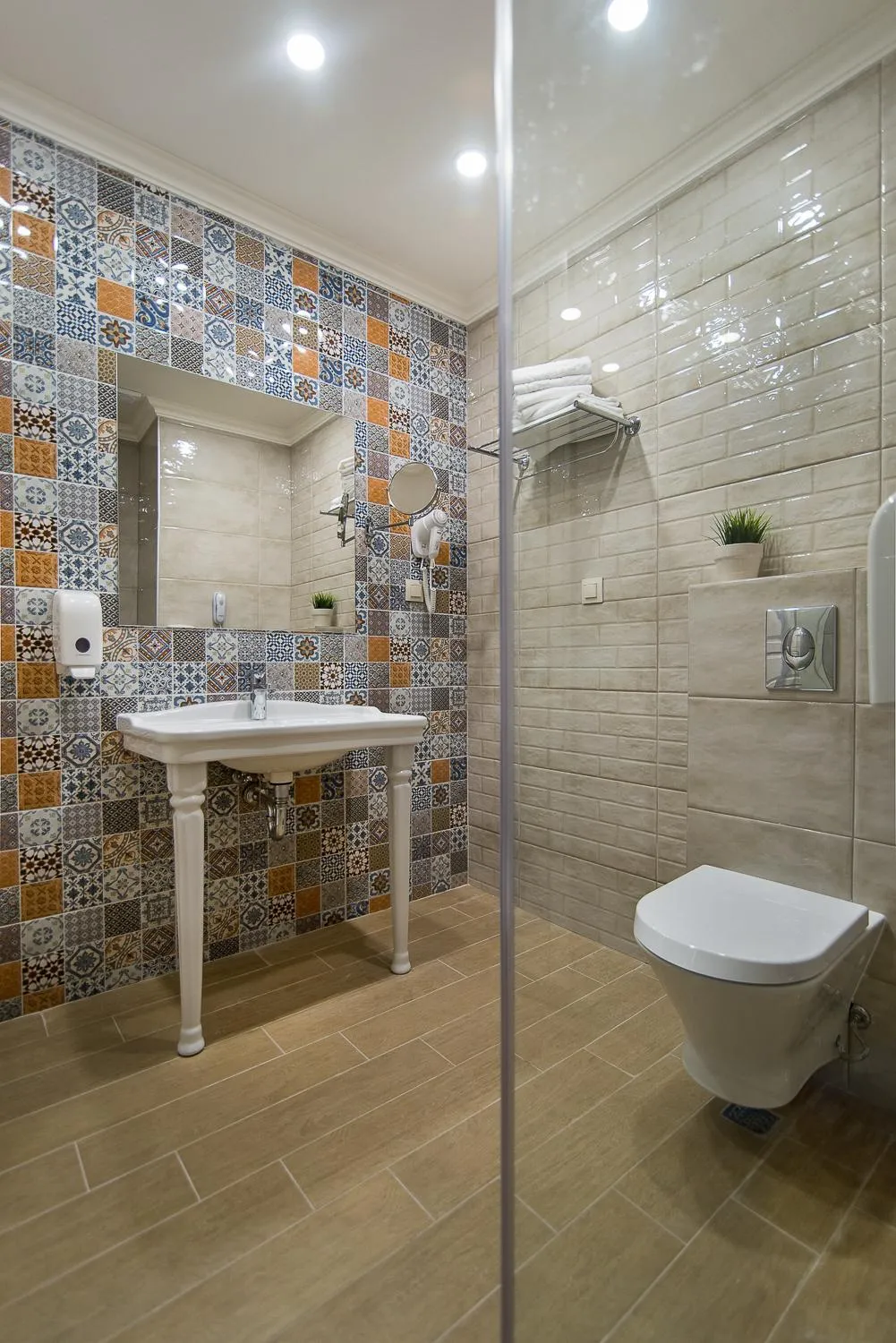 Bathroom in Sunny Castle Hotel - All Inclusive, Beach and Free parking