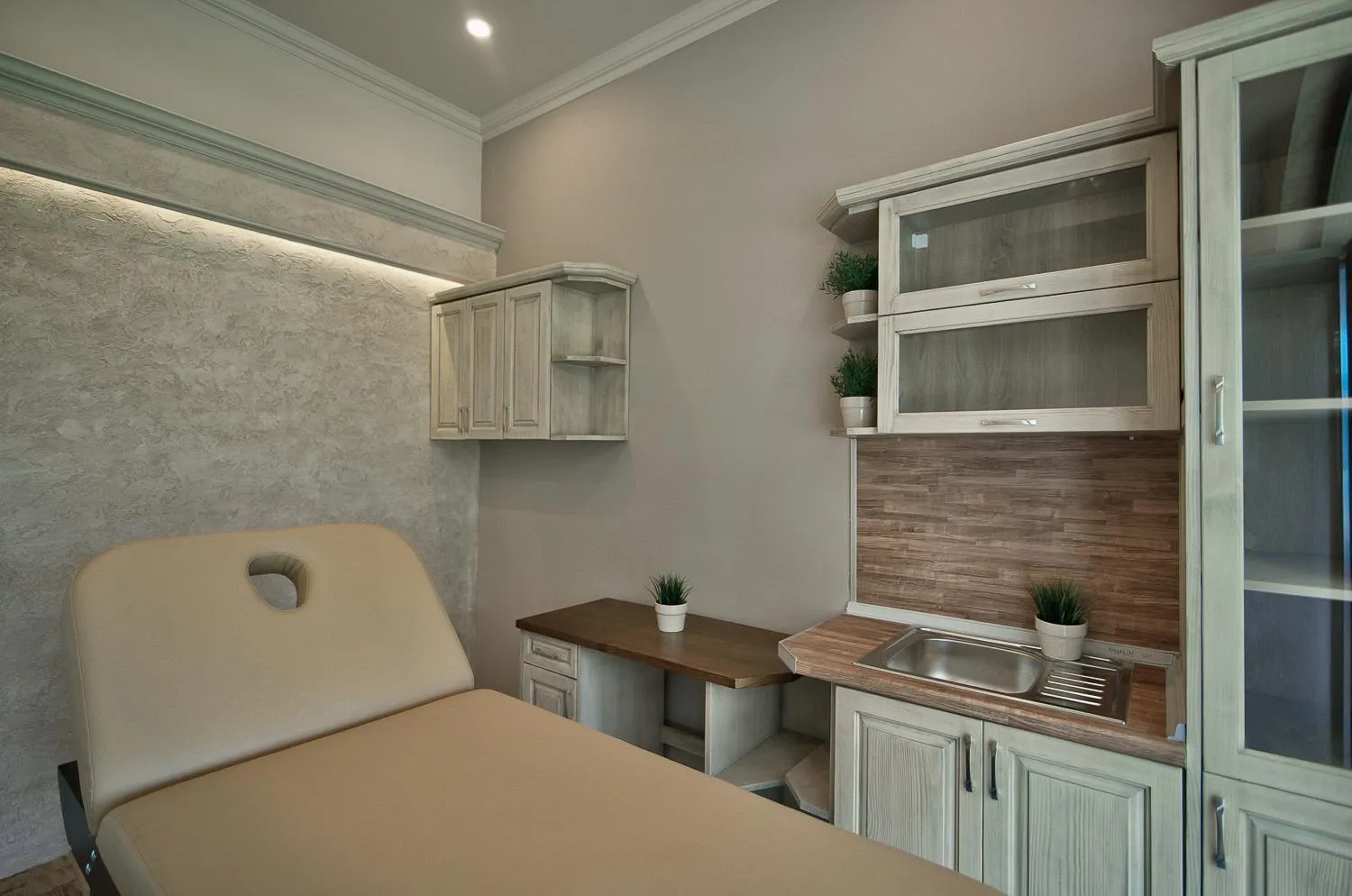 Spa and wellness centre/facilities in Sunny Castle Hotel - All Inclusive, Beach and Free parking