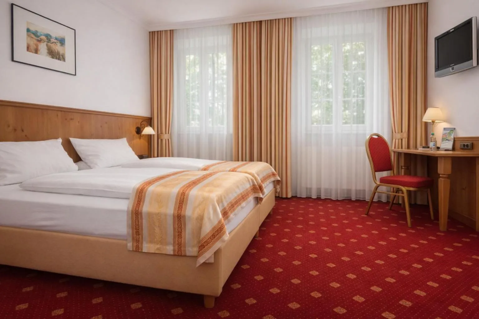 Property building, Bed in Gasthof Klement