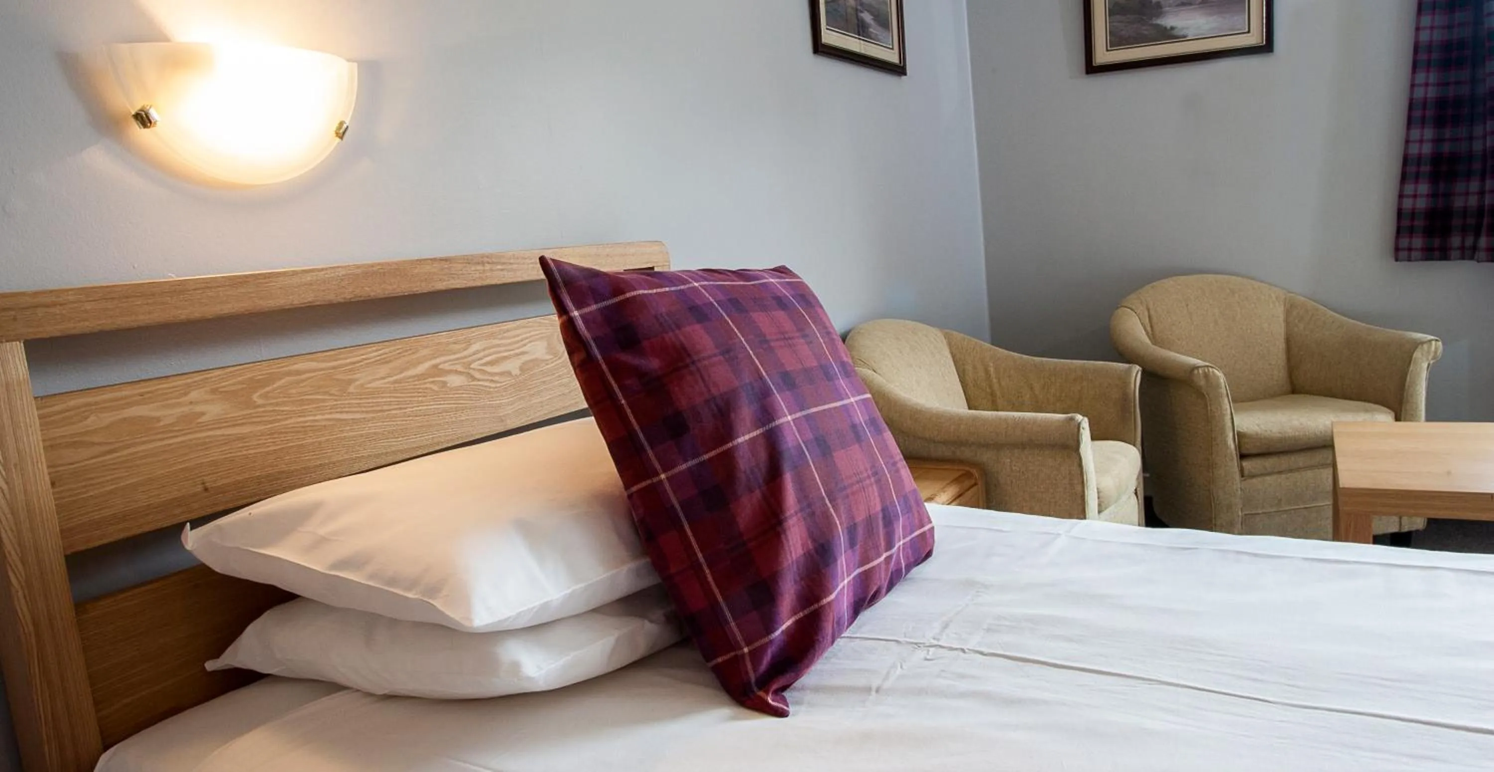 Bedroom, Bed in Balavil Hotel