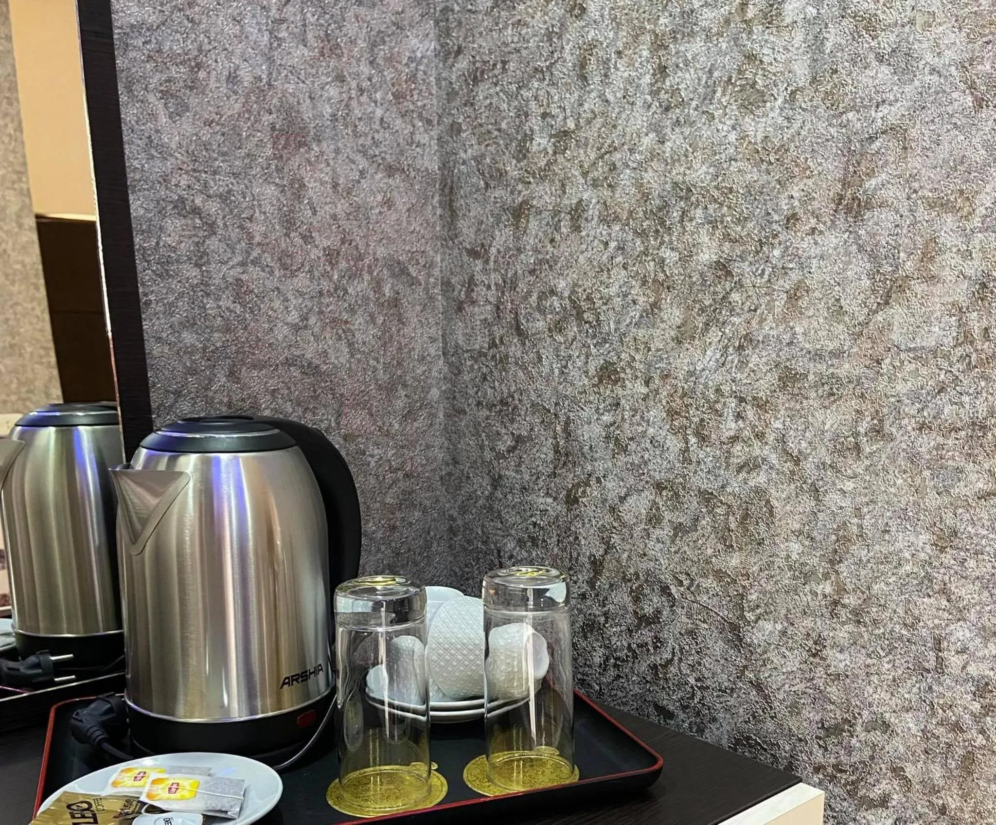 Coffee/tea facilities in Premium Hotel Yerevan