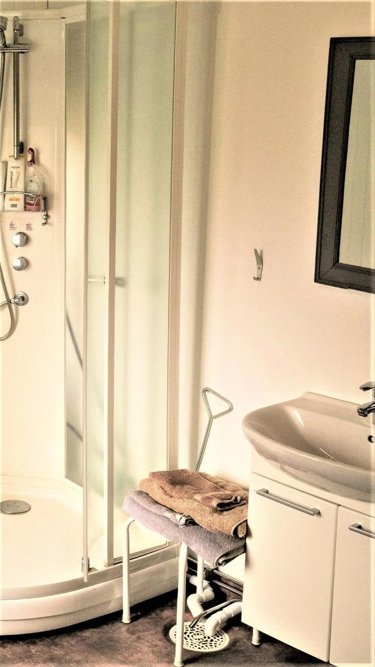 Shower in Évika boutique hotel