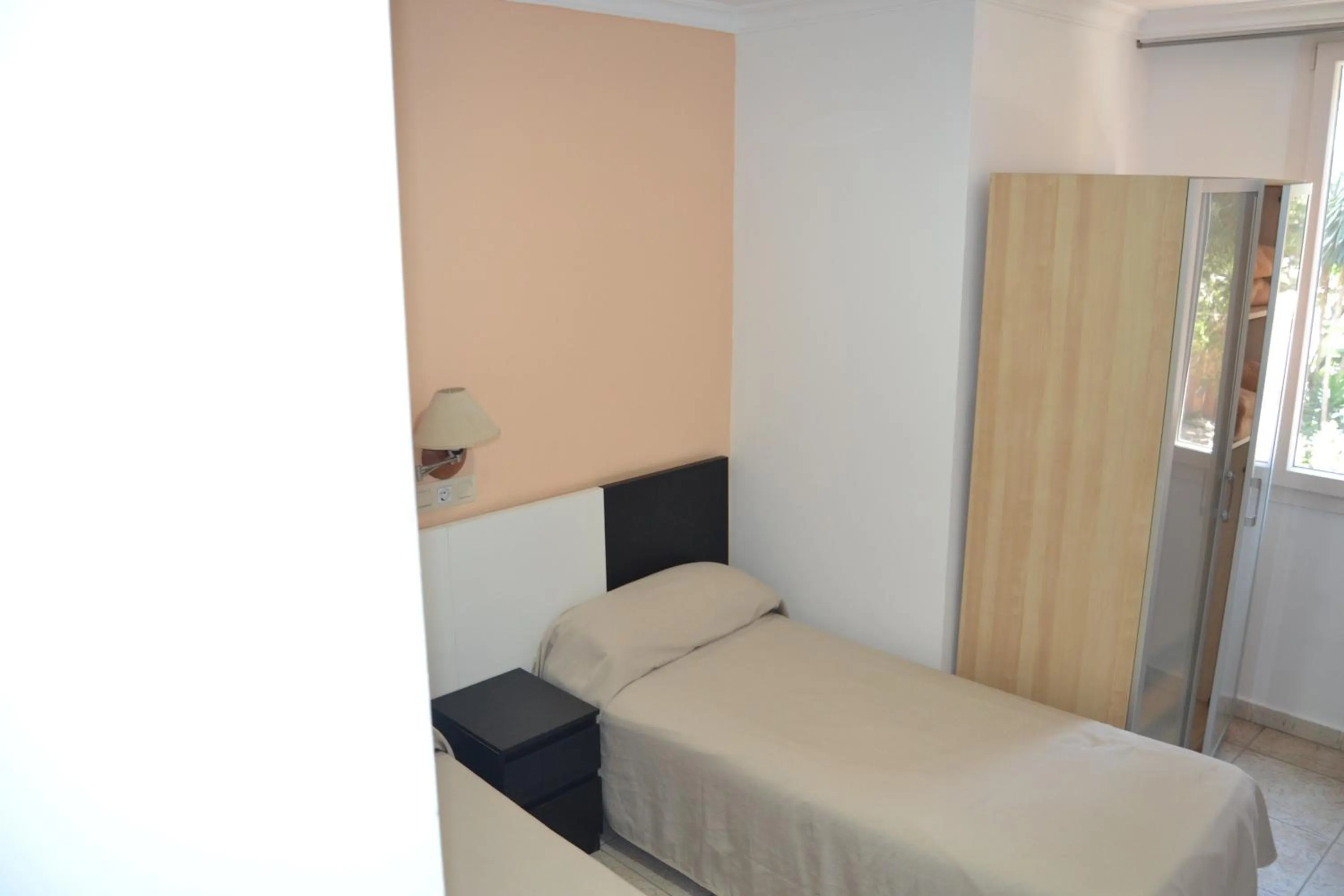 Bed in Hotel Miramar