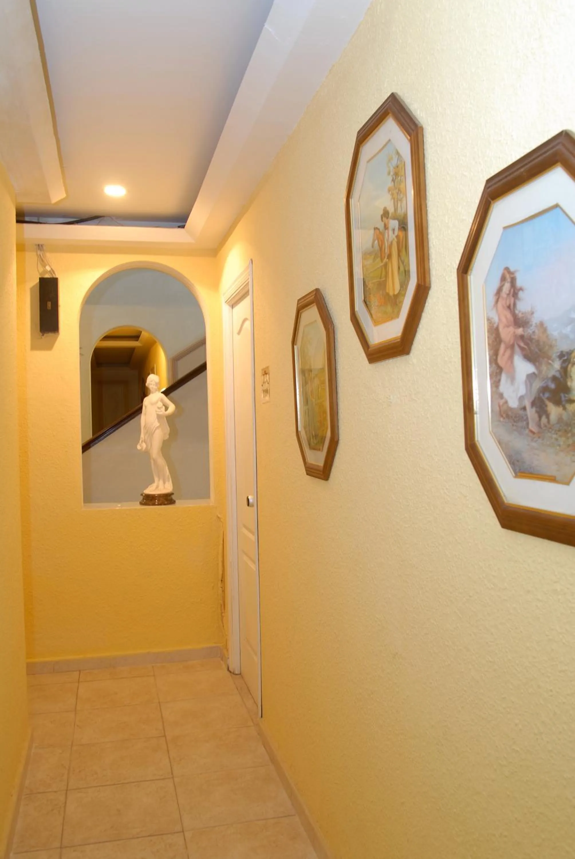 Decorative detail in Hotel Miramar