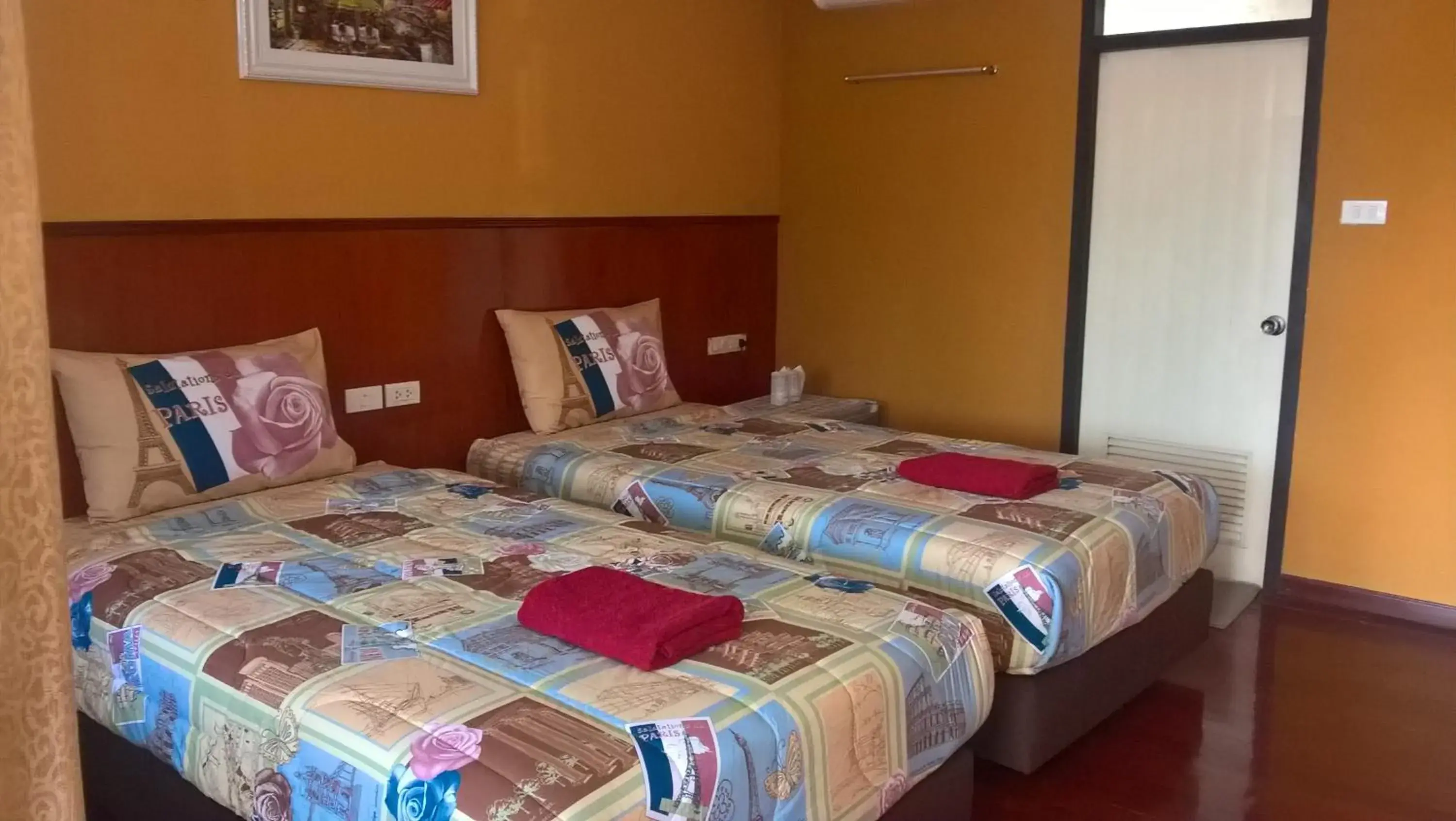 Standard Twin Room in Aiyara House Standard Twin Room in Aiyara House