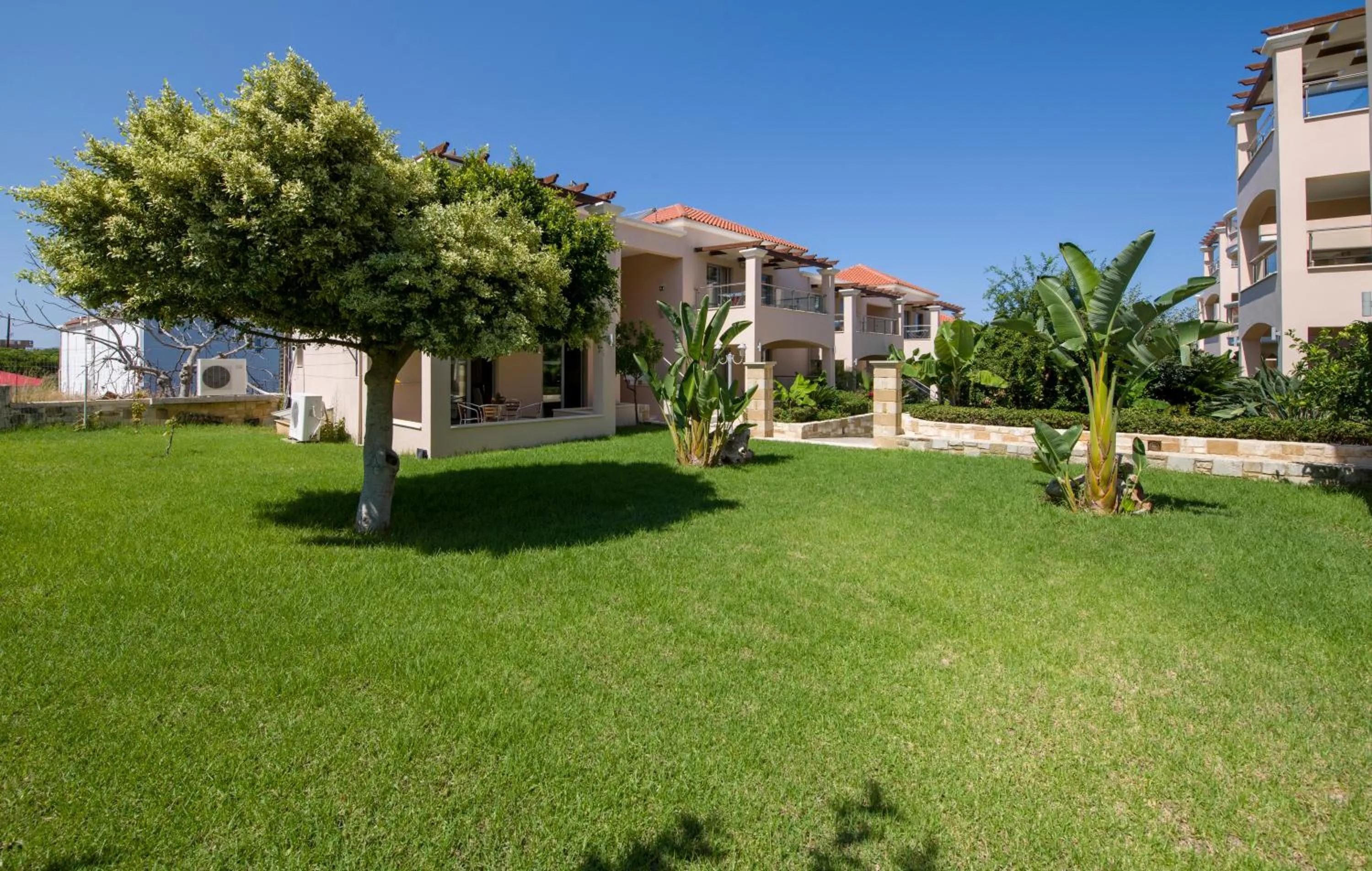 Property building in Isida Hotel Agia Marina