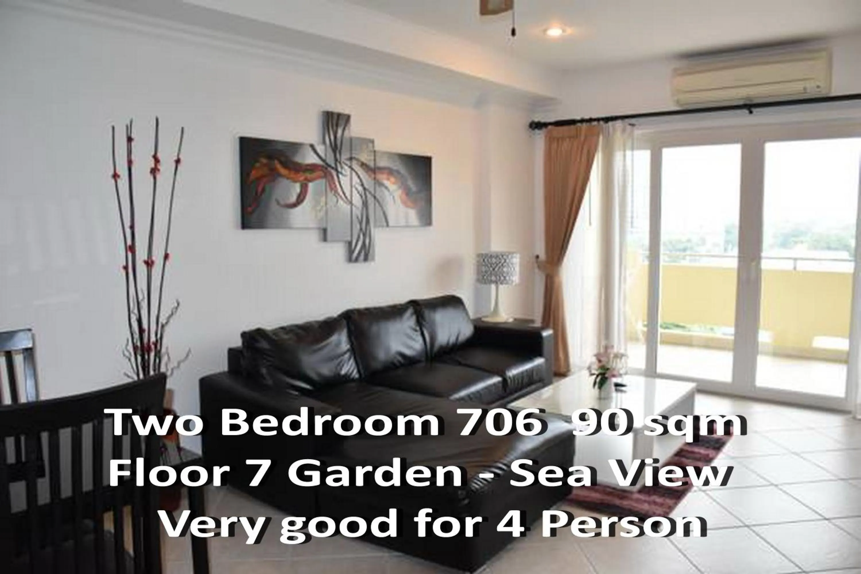 Photo of the whole room in View Talay Residence 6 Wongamat Beach