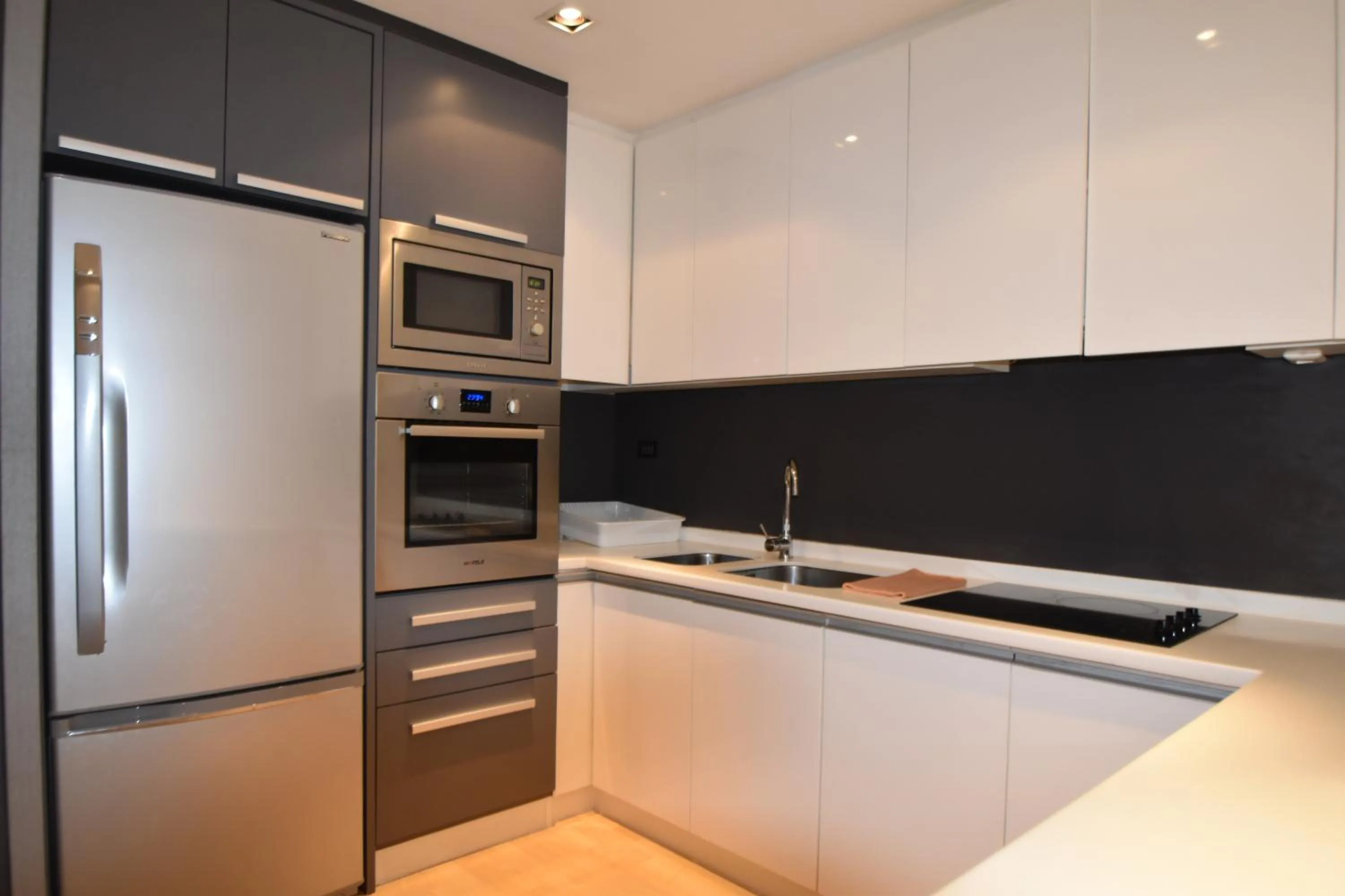 Photo of the whole room in View Talay Residence 6 Wongamat Beach